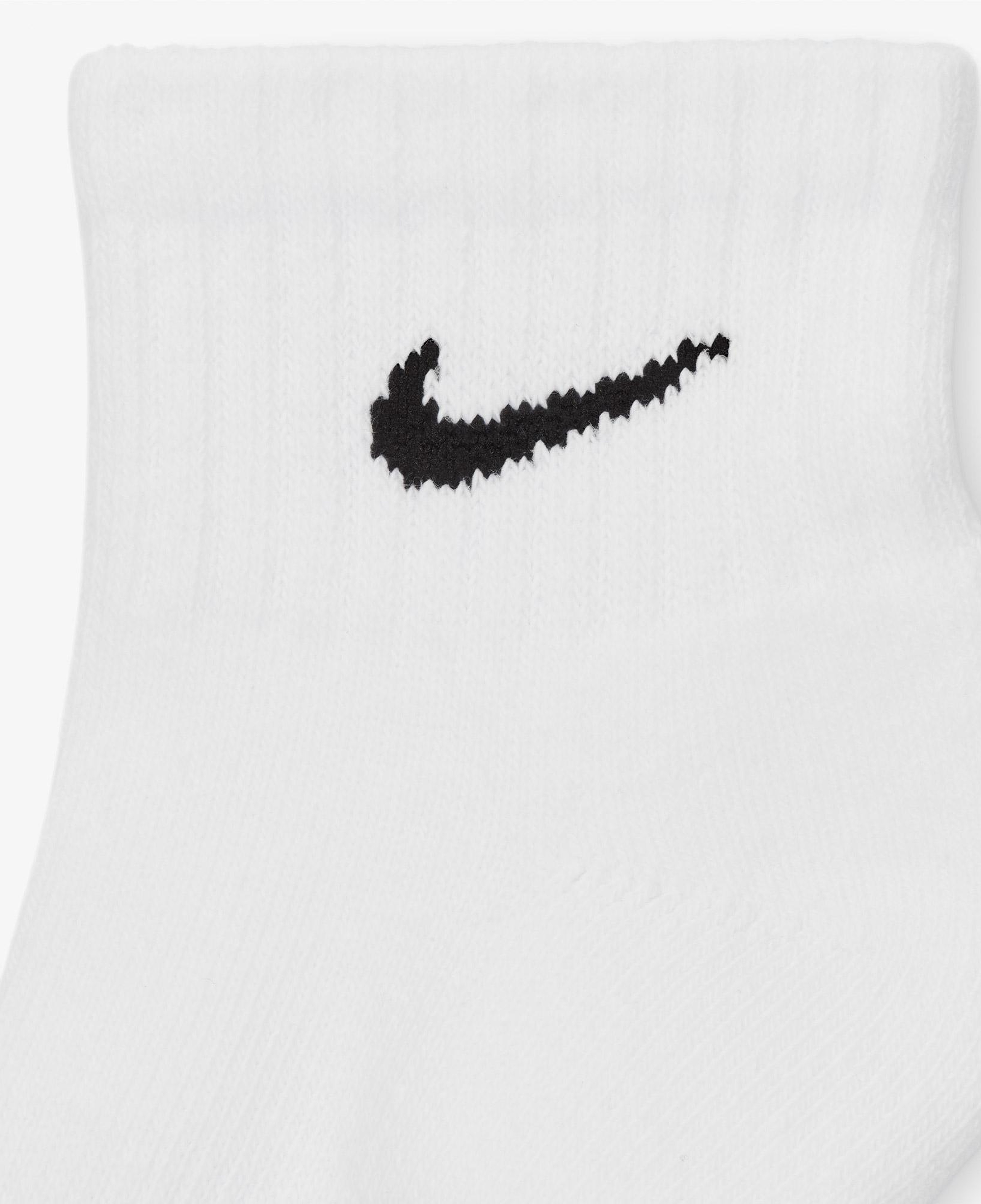 Nike Everyday Cush 6' lı Çocuk Beyaz Çorap