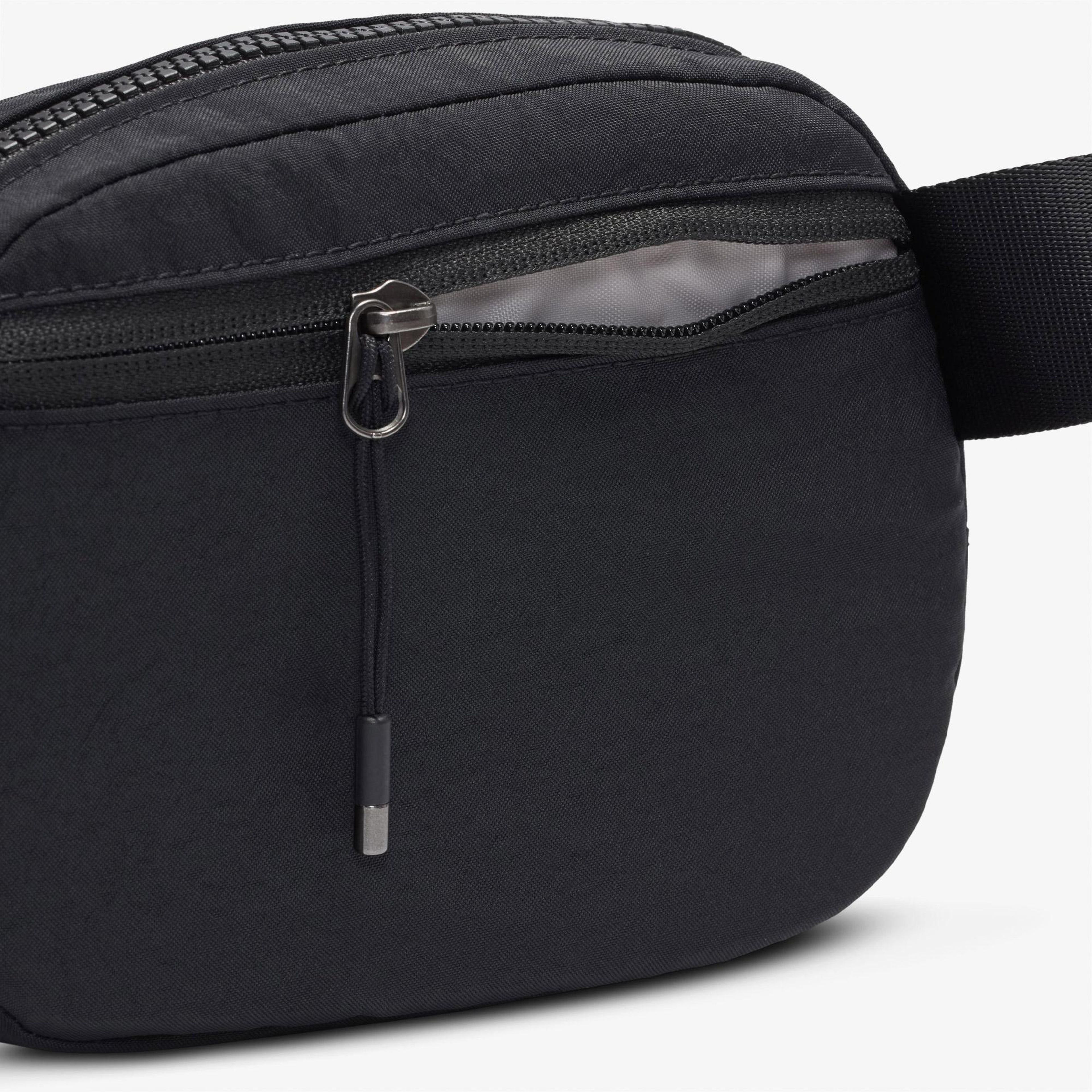 Nike Aura Unisex Siyah Çapraz Çanta