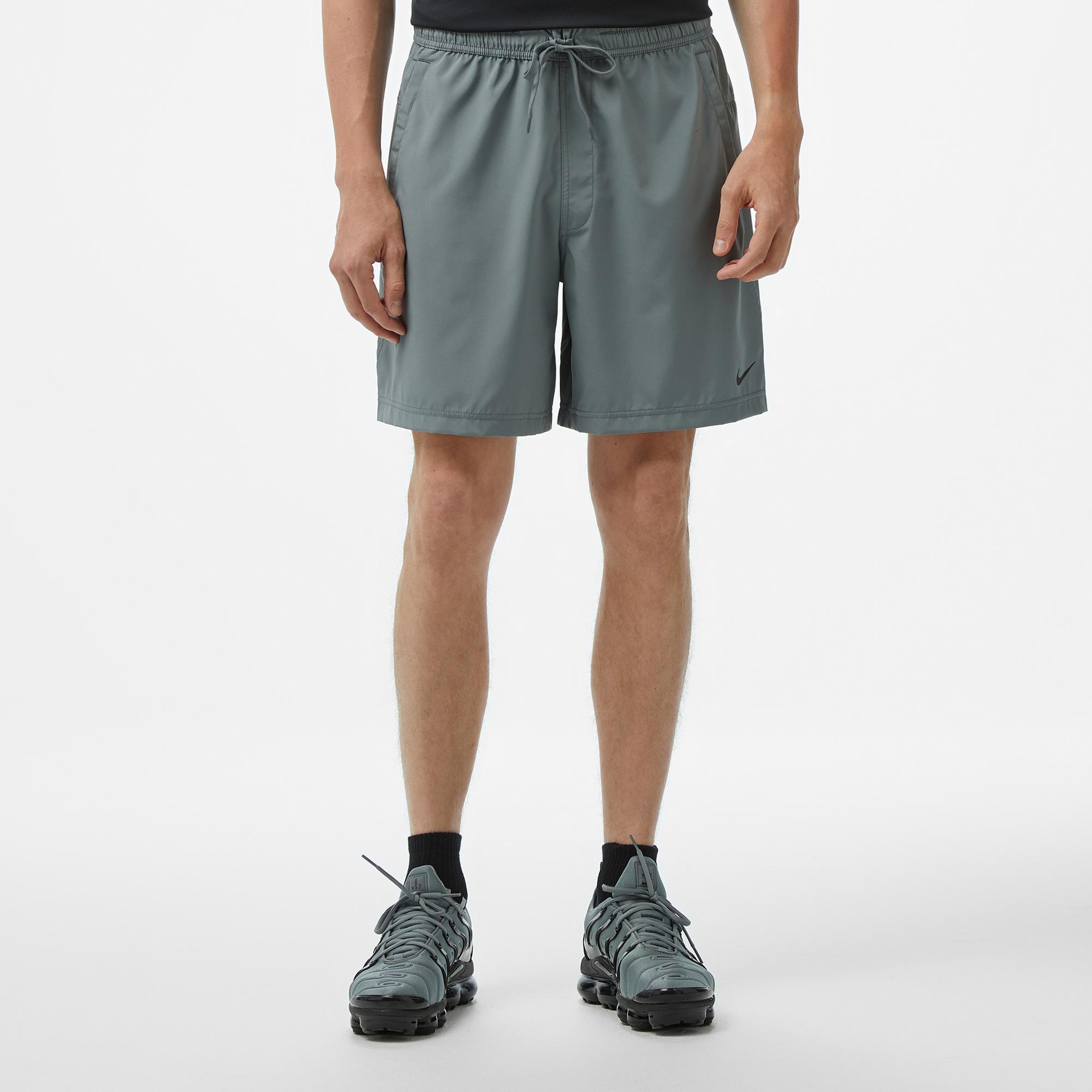 Nike Dri-Fit Form Erkek Gri Şort