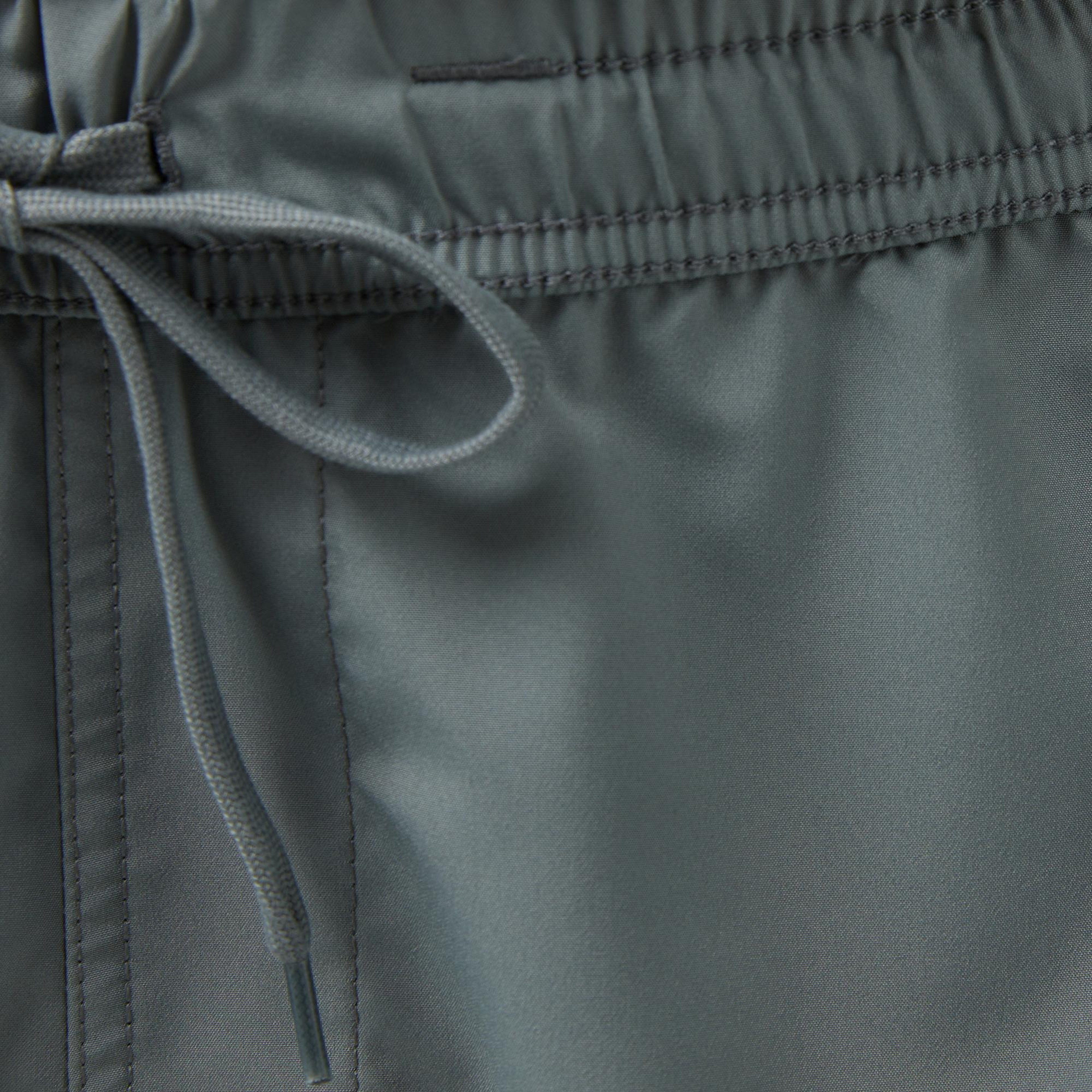 Nike Dri-Fit Form Erkek Gri Şort