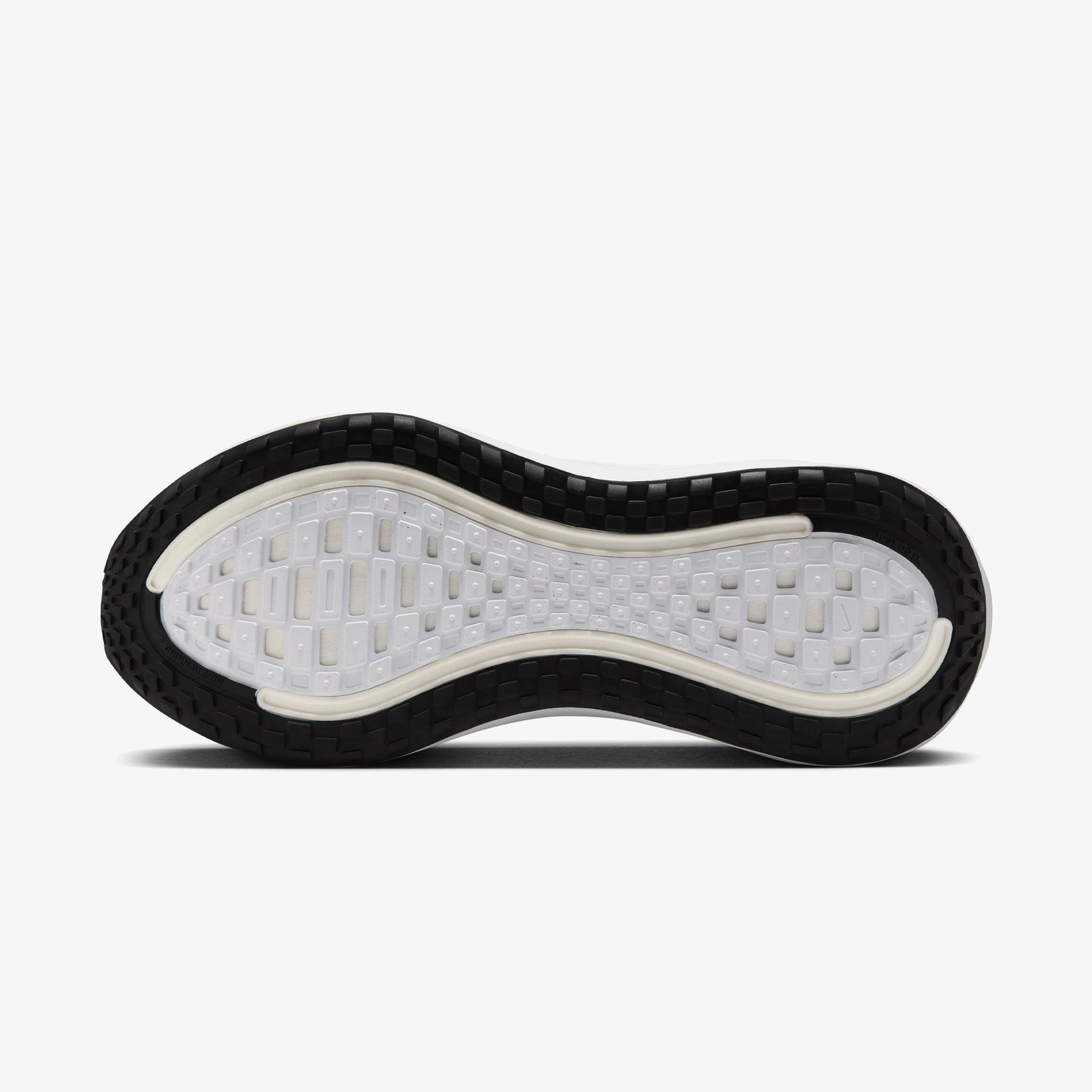 Nike Vomero Plus Kadın Siyah Koşu Ayakkabısı