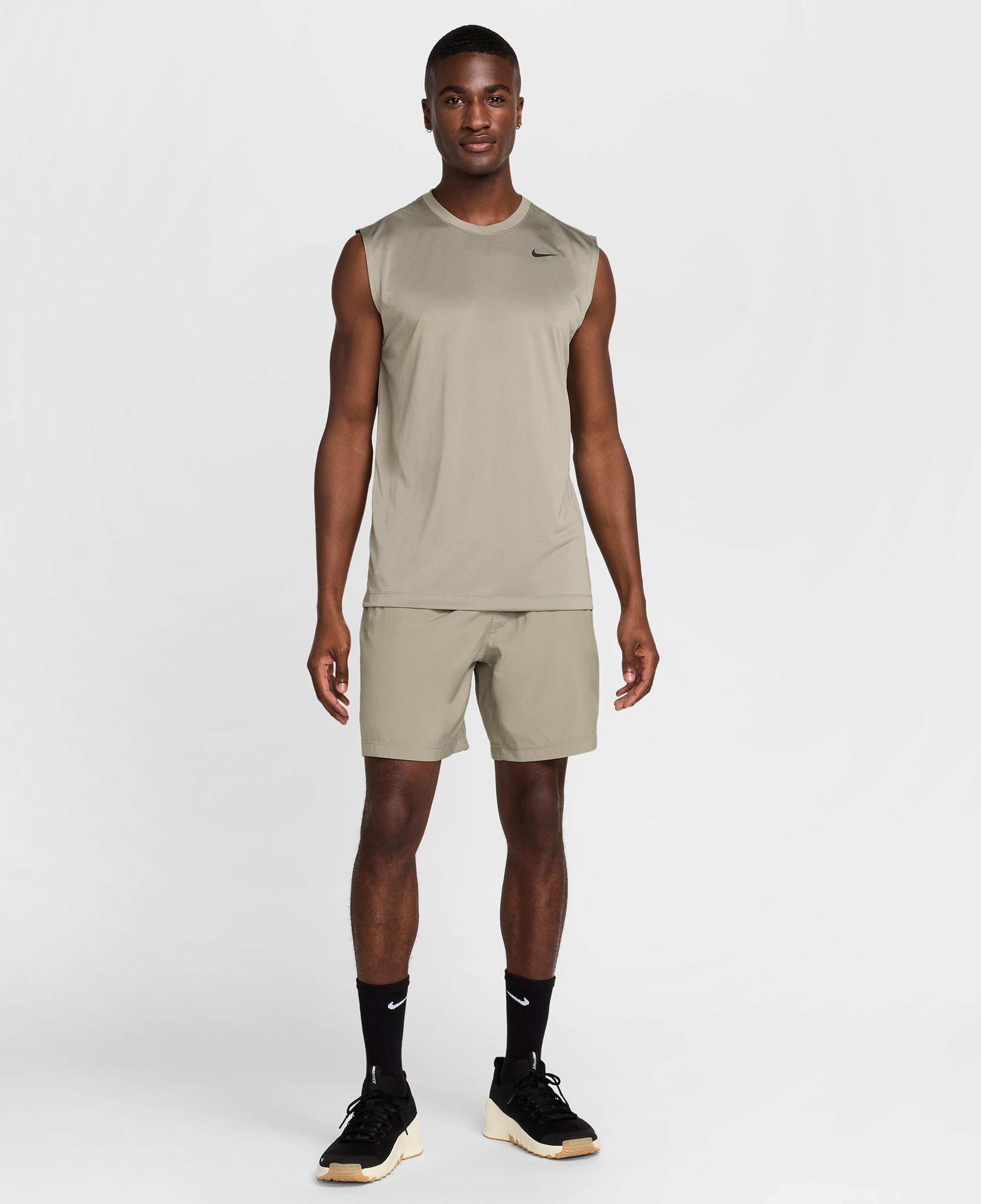 Nike Dri-Fit Form Erkek Bej Şort