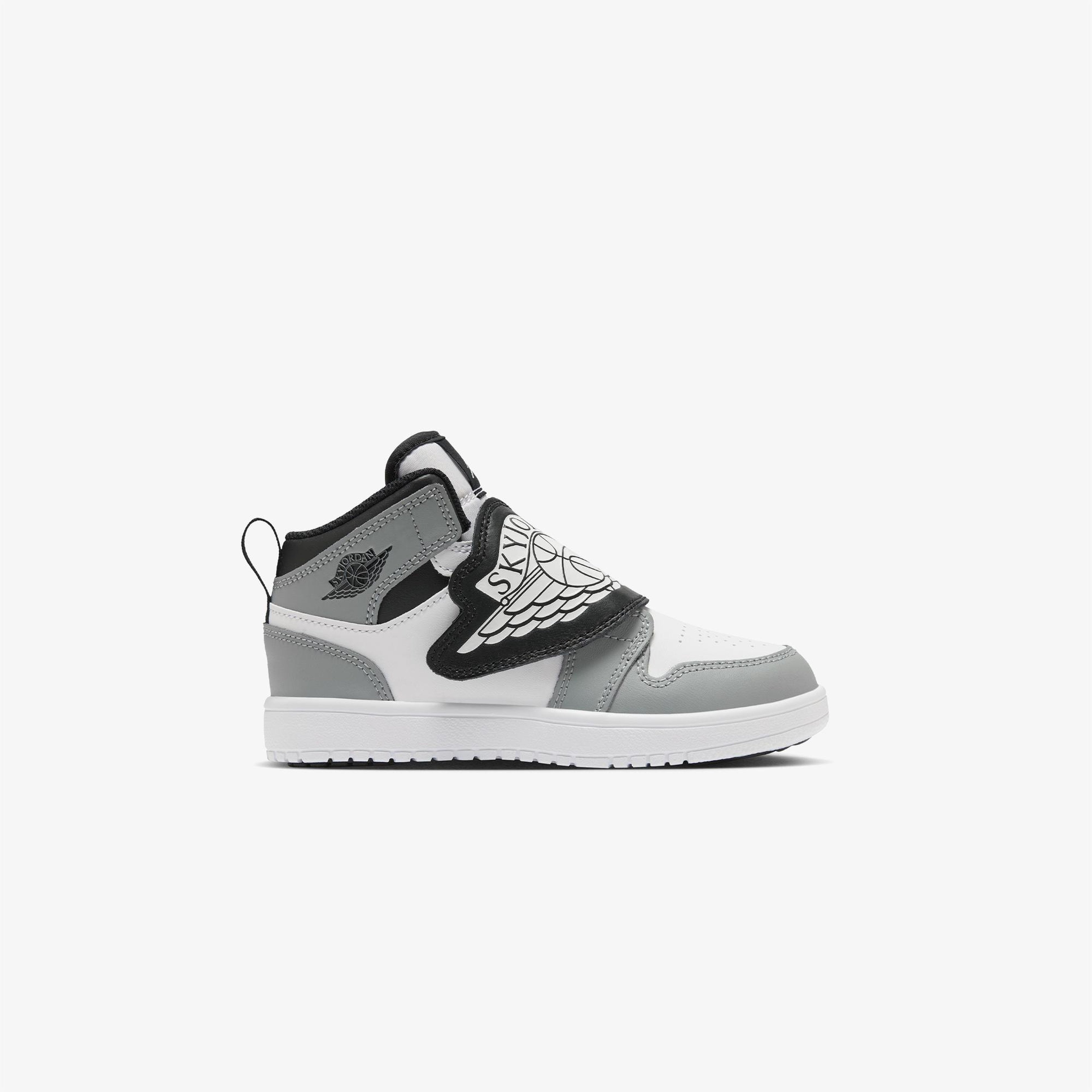 Jordan Sky 1 Çocuk Gri Spor Ayakkabı