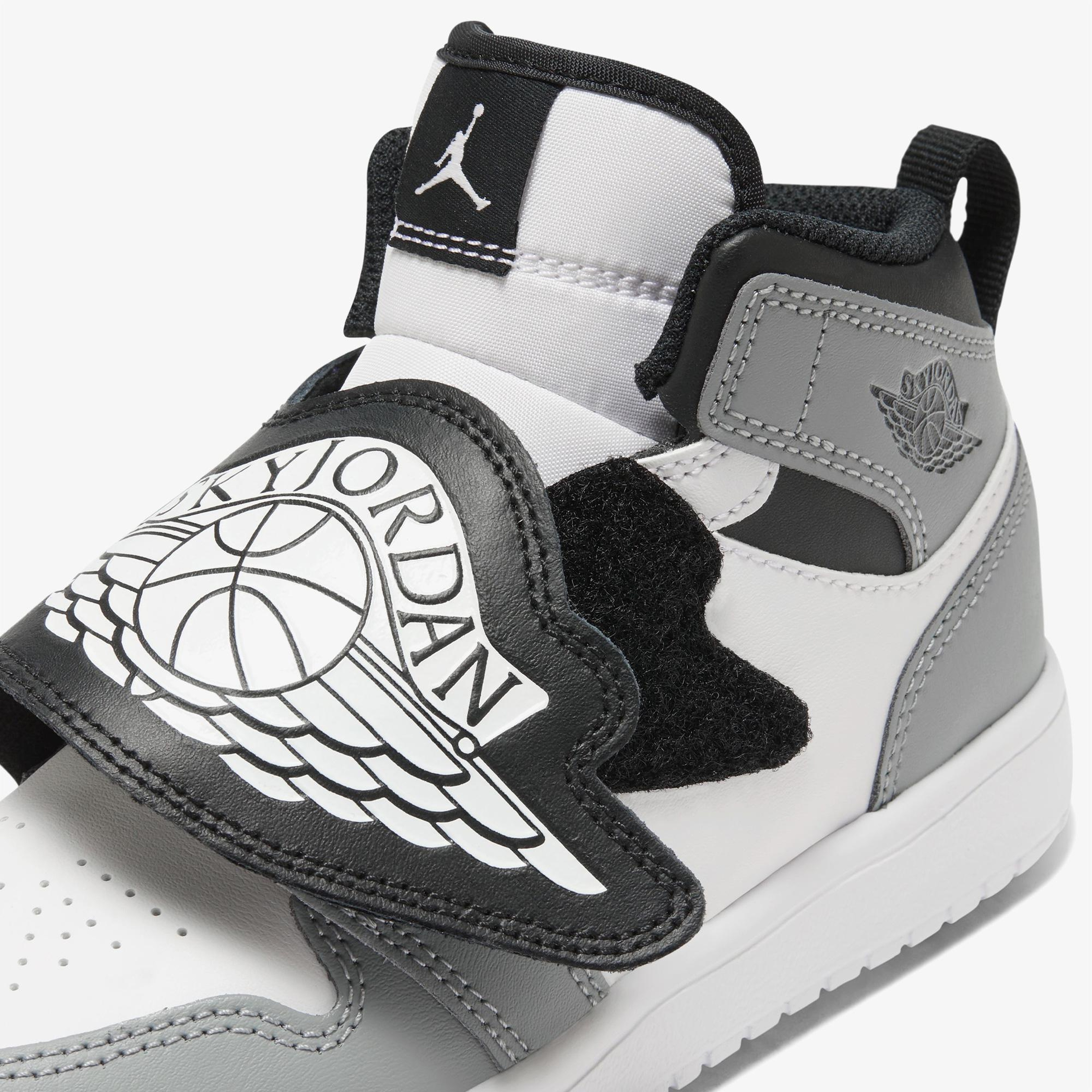 Jordan Sky 1 Çocuk Gri Spor Ayakkabı