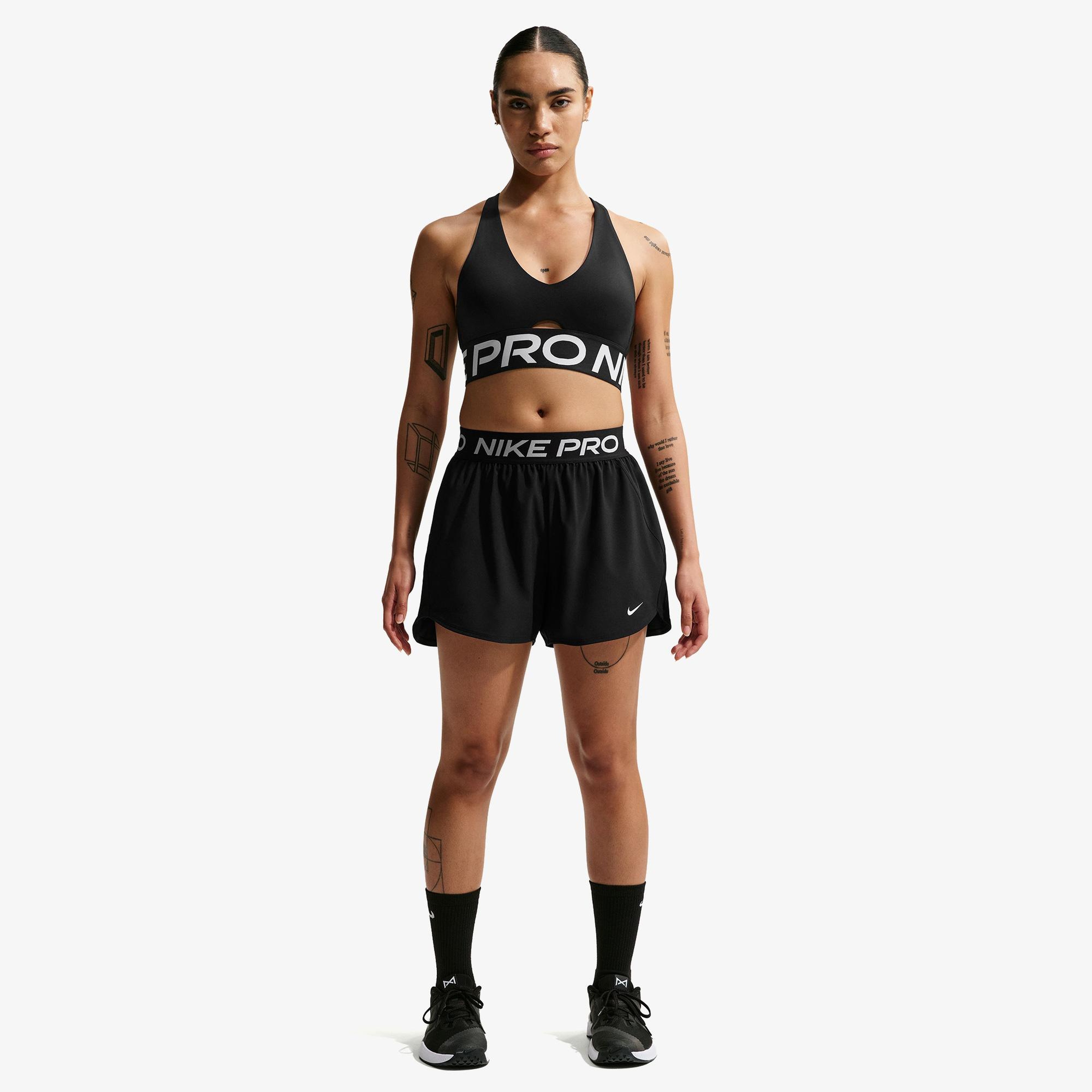 Nike Pro Dri-Fit 365 Woven 8 cm Kadın Siyah Şort