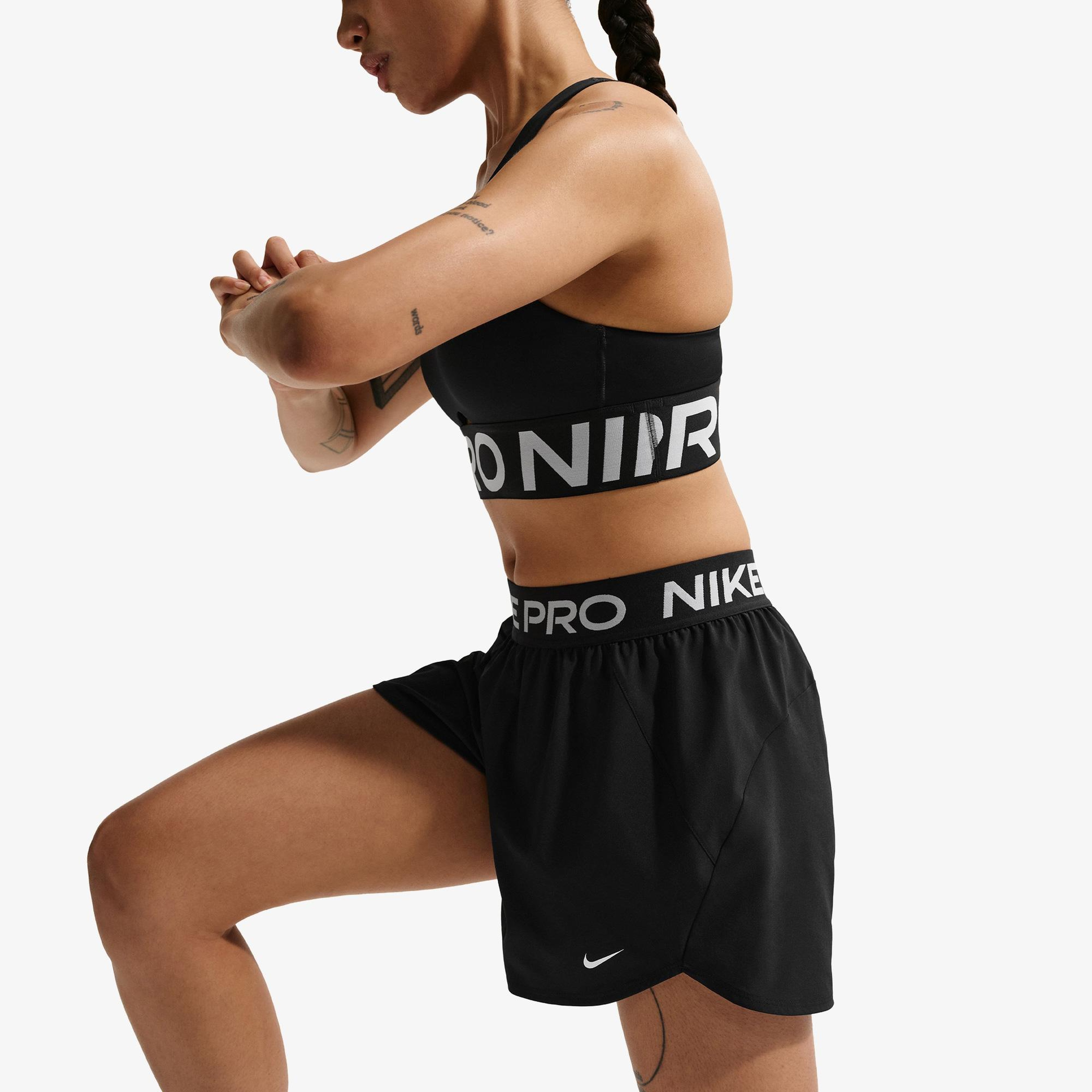 Nike Pro Dri-Fit 365 Woven 8 cm Kadın Siyah Şort