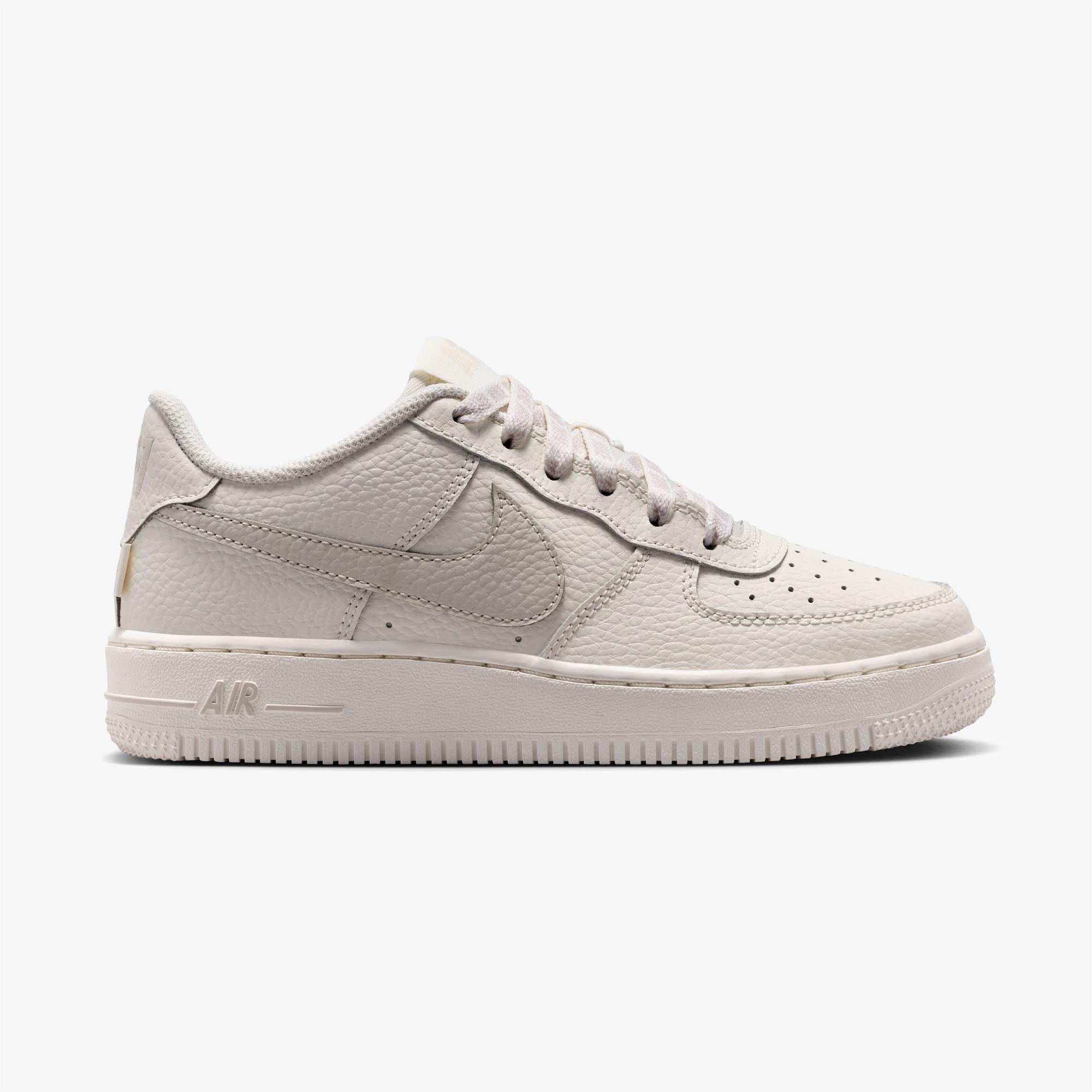 Nike Air Force 1 Low Krem Rengi Spor Ayakkabı