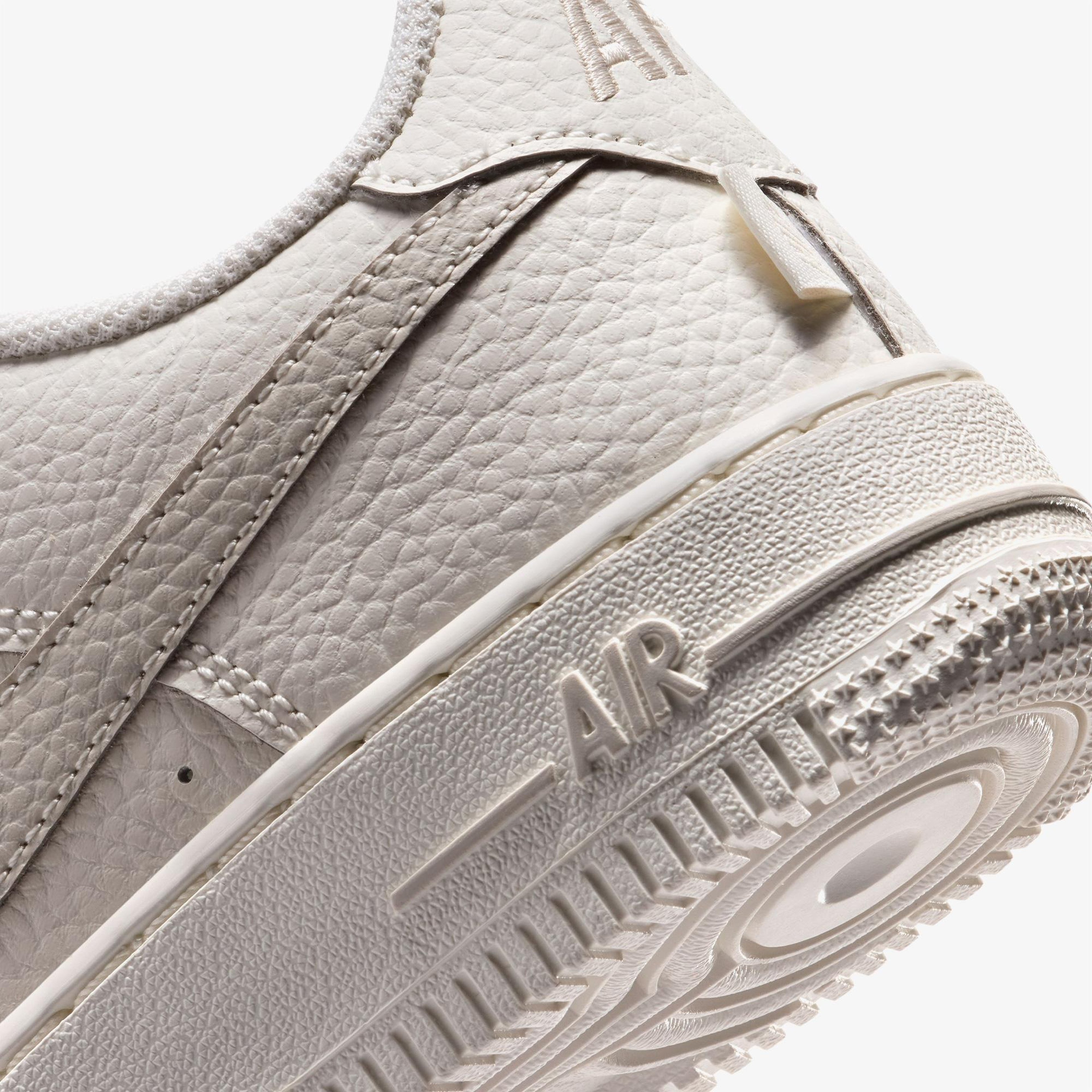 Nike Air Force 1 Low Krem Rengi Spor Ayakkabı