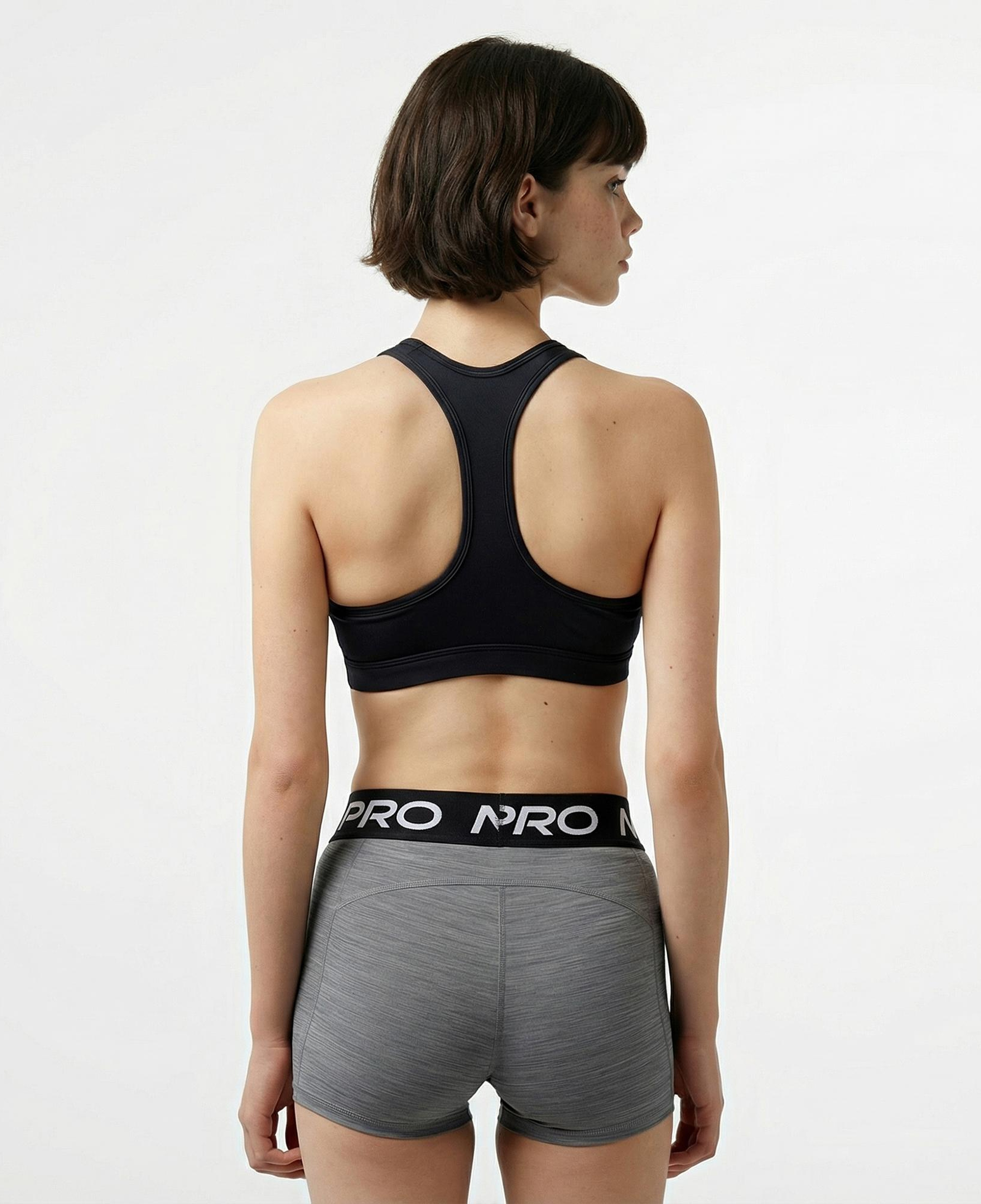 Nike Swoosh Med Sport Kadın Siyah Bra