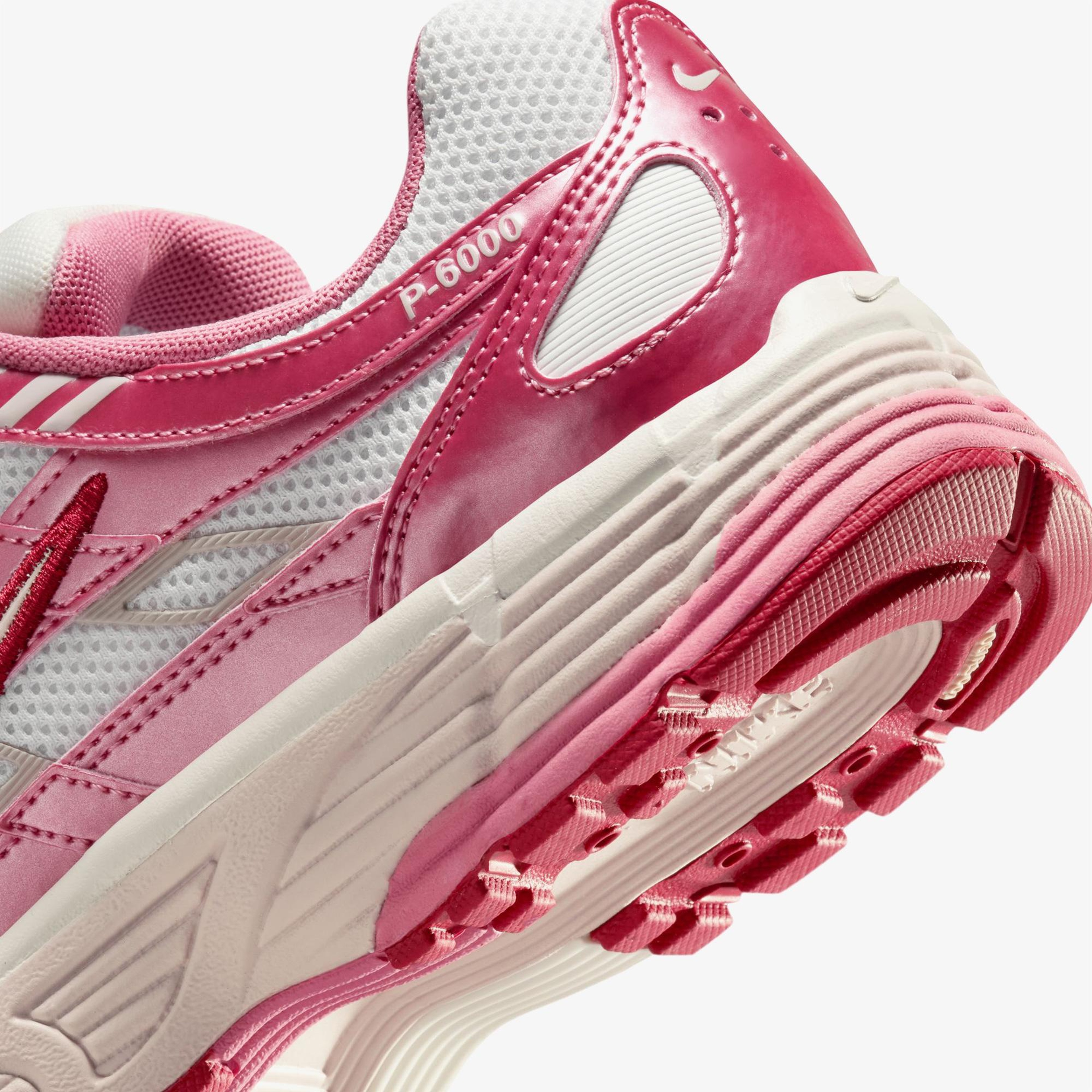 Nike P-6000 Kadın Pembe Spor Ayakkabı