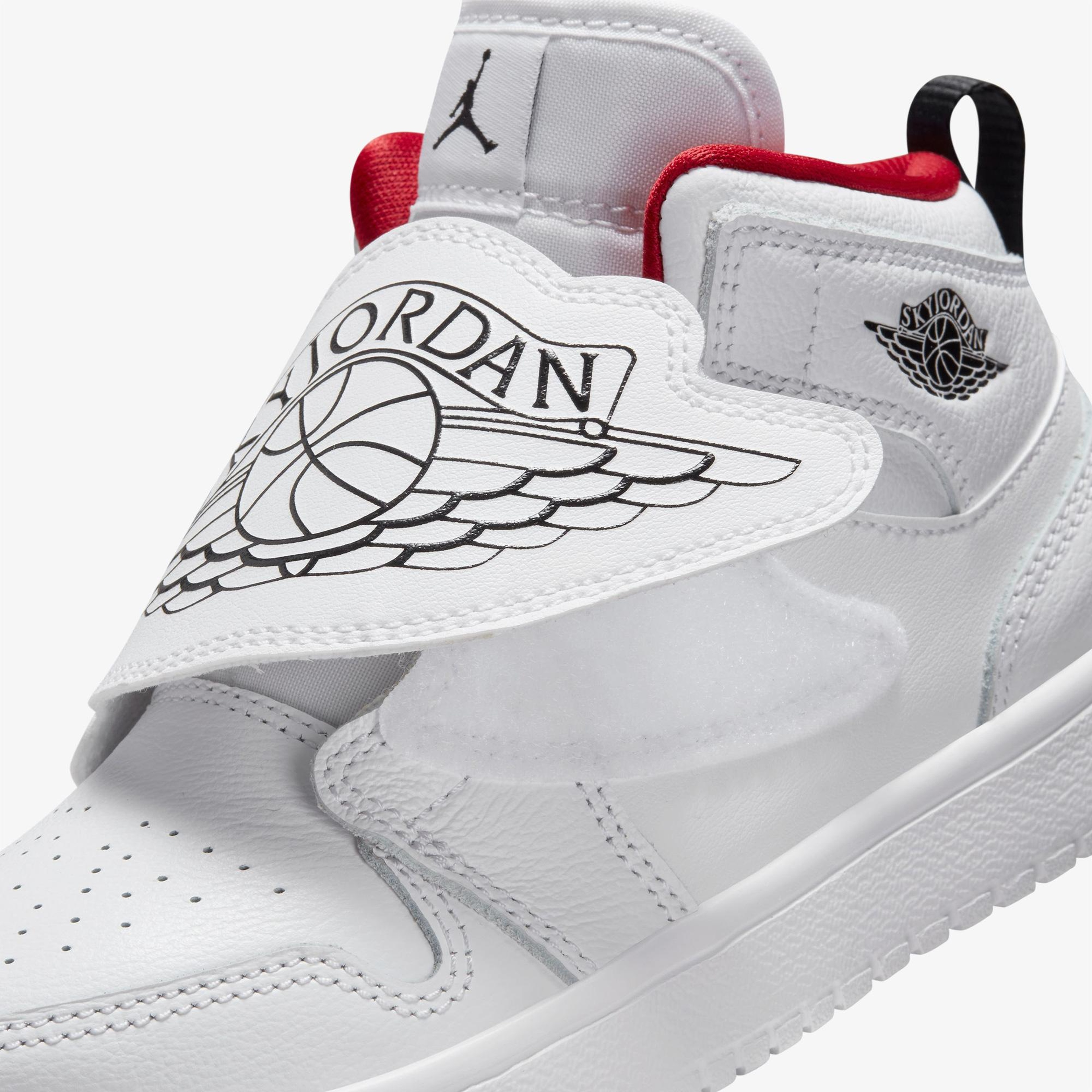 Jordan Sky 1 Çocuk Beyaz Spor Ayakkabı