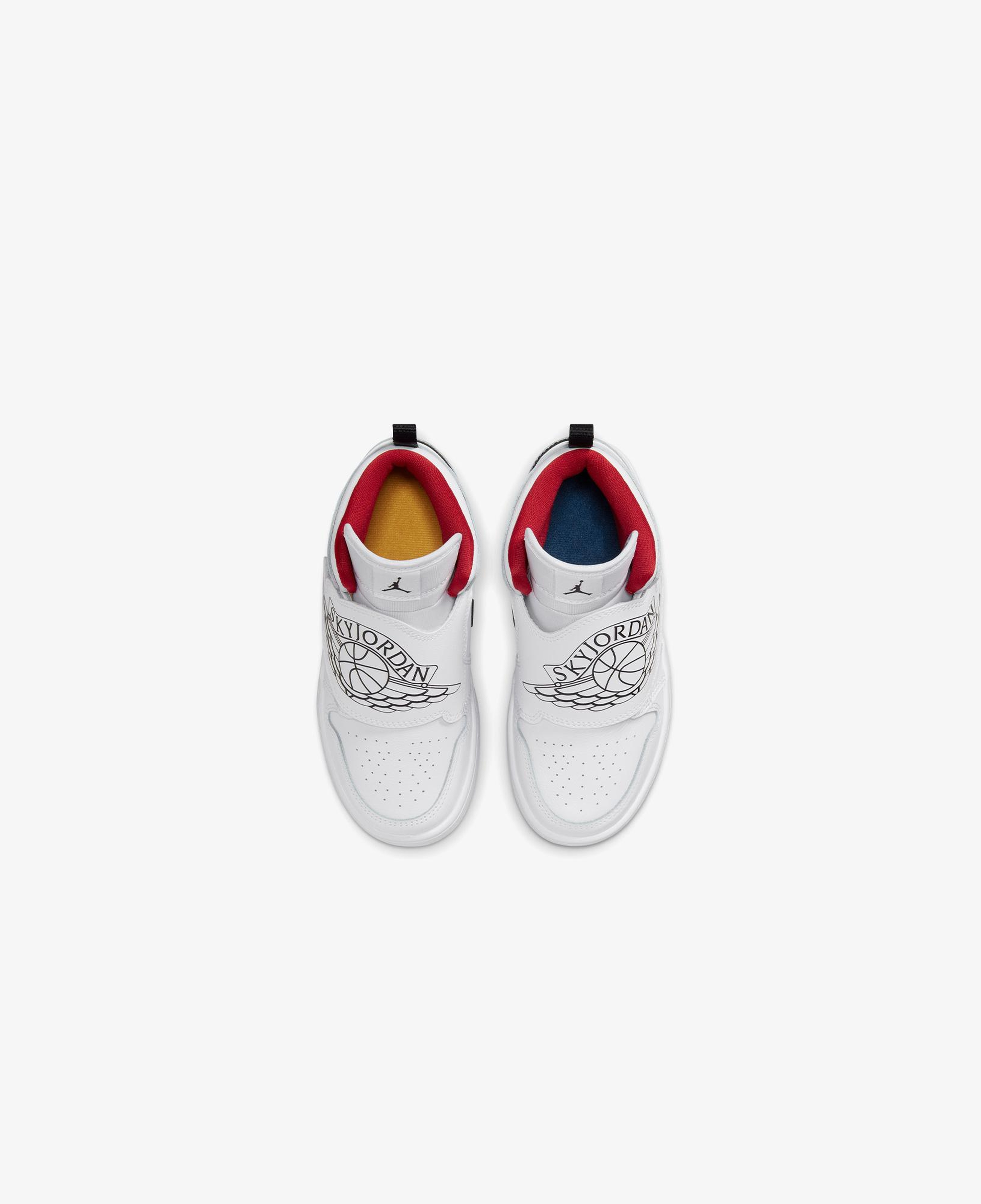 Jordan Sky 1 Çocuk Beyaz Spor Ayakkabı