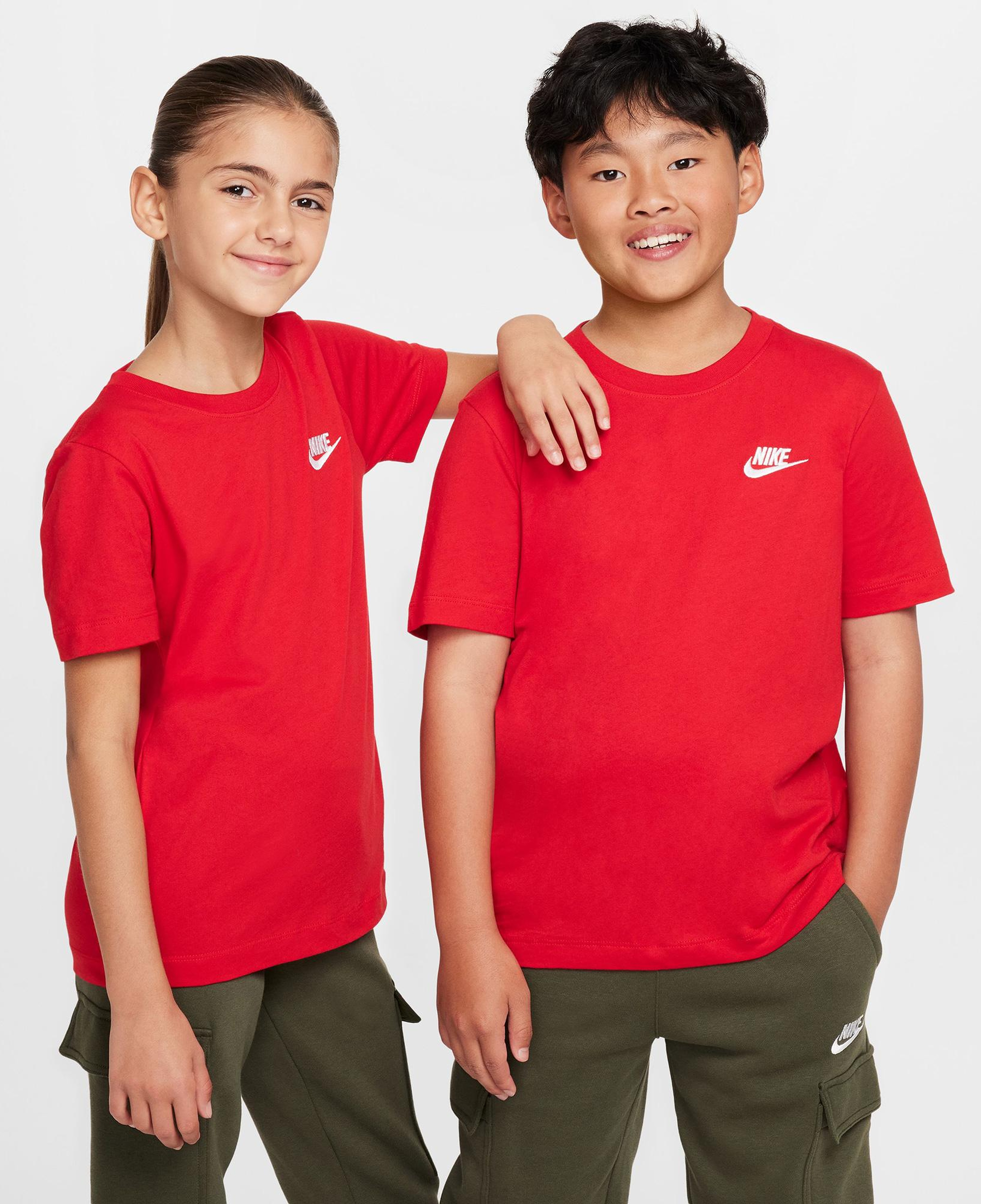 Nike Sportswear Futura Çocuk Kırmızı T-Shirt