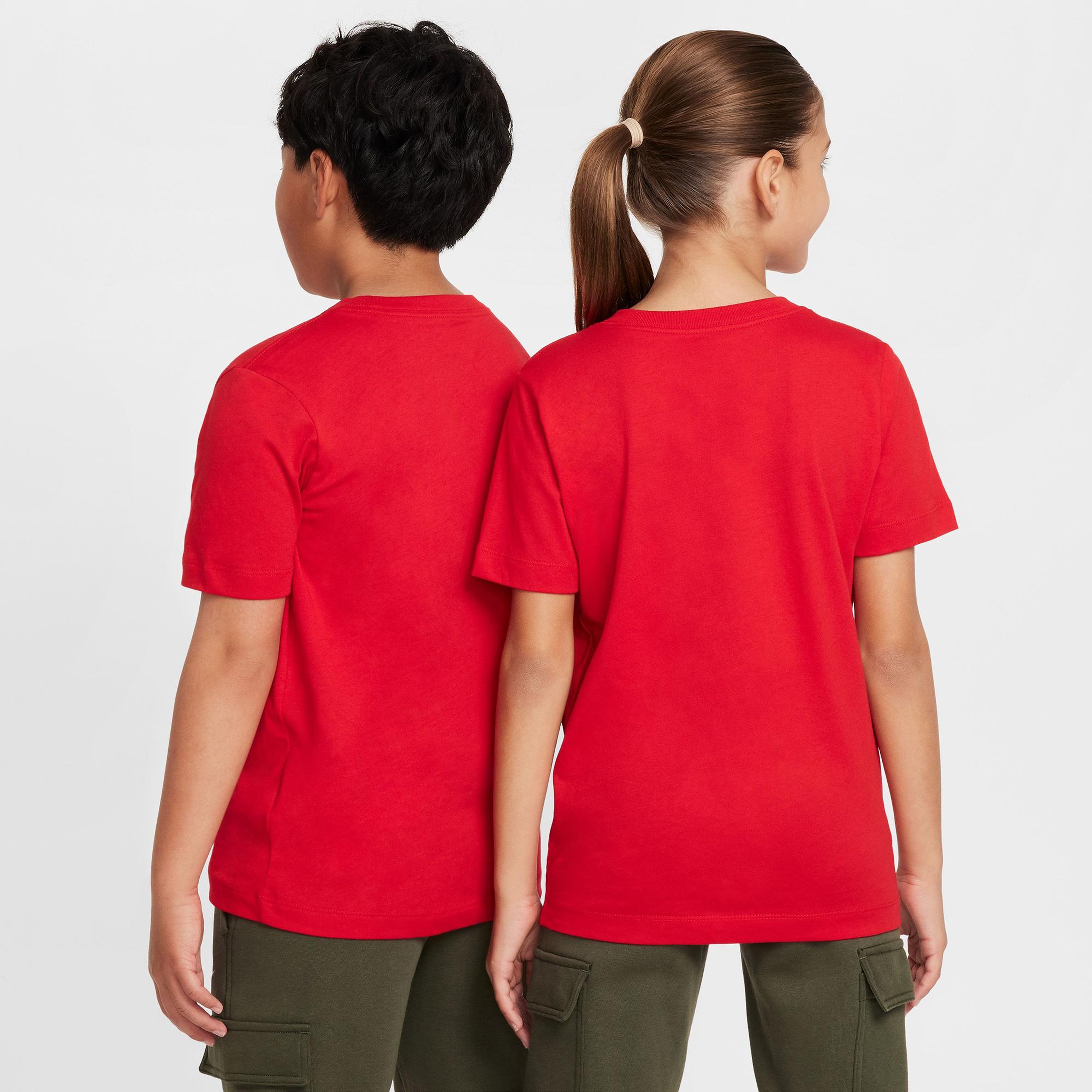 Nike Sportswear Futura Çocuk Kırmızı T-Shirt