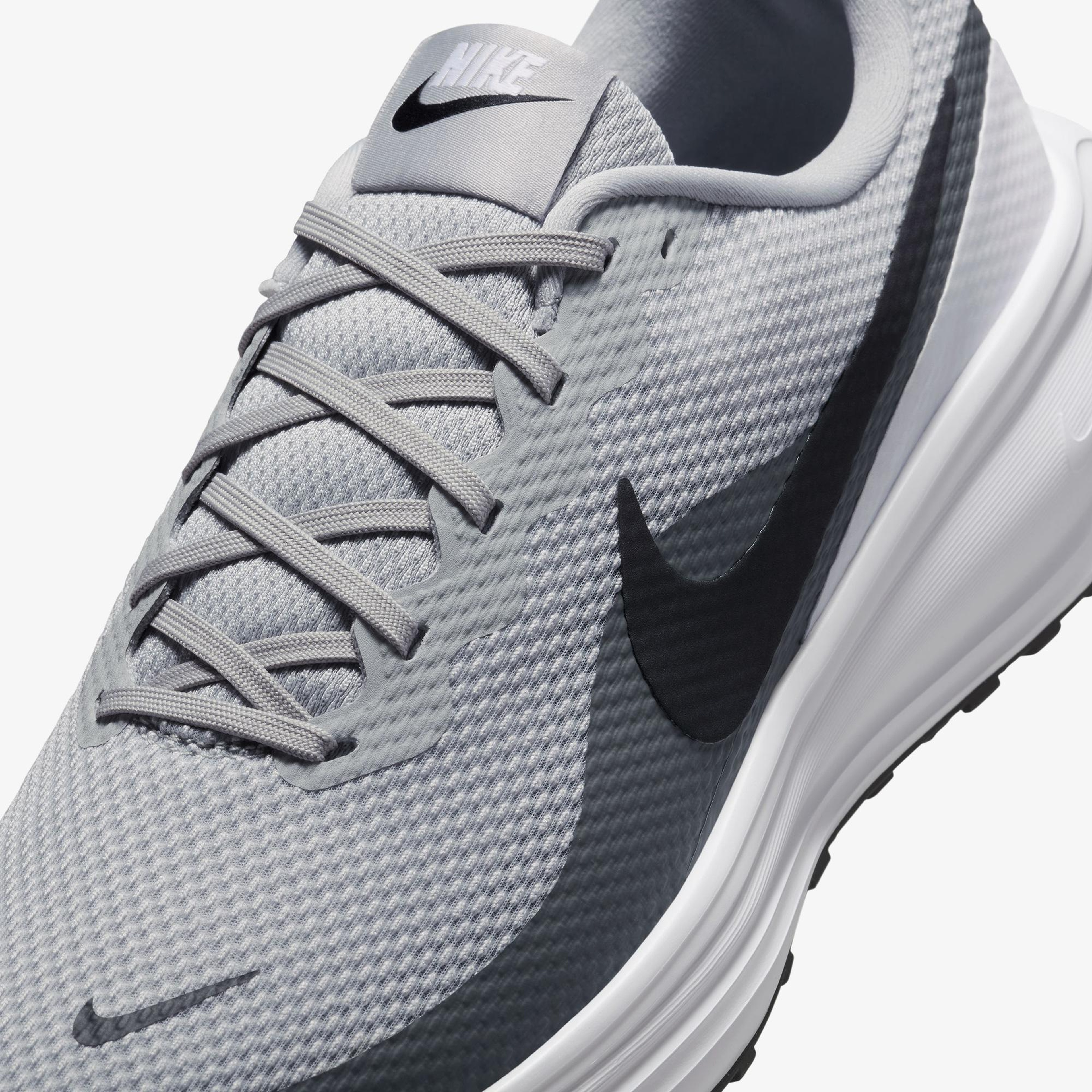 Nike Revolution 8 Erkek Gri Koşu Ayakkabısı