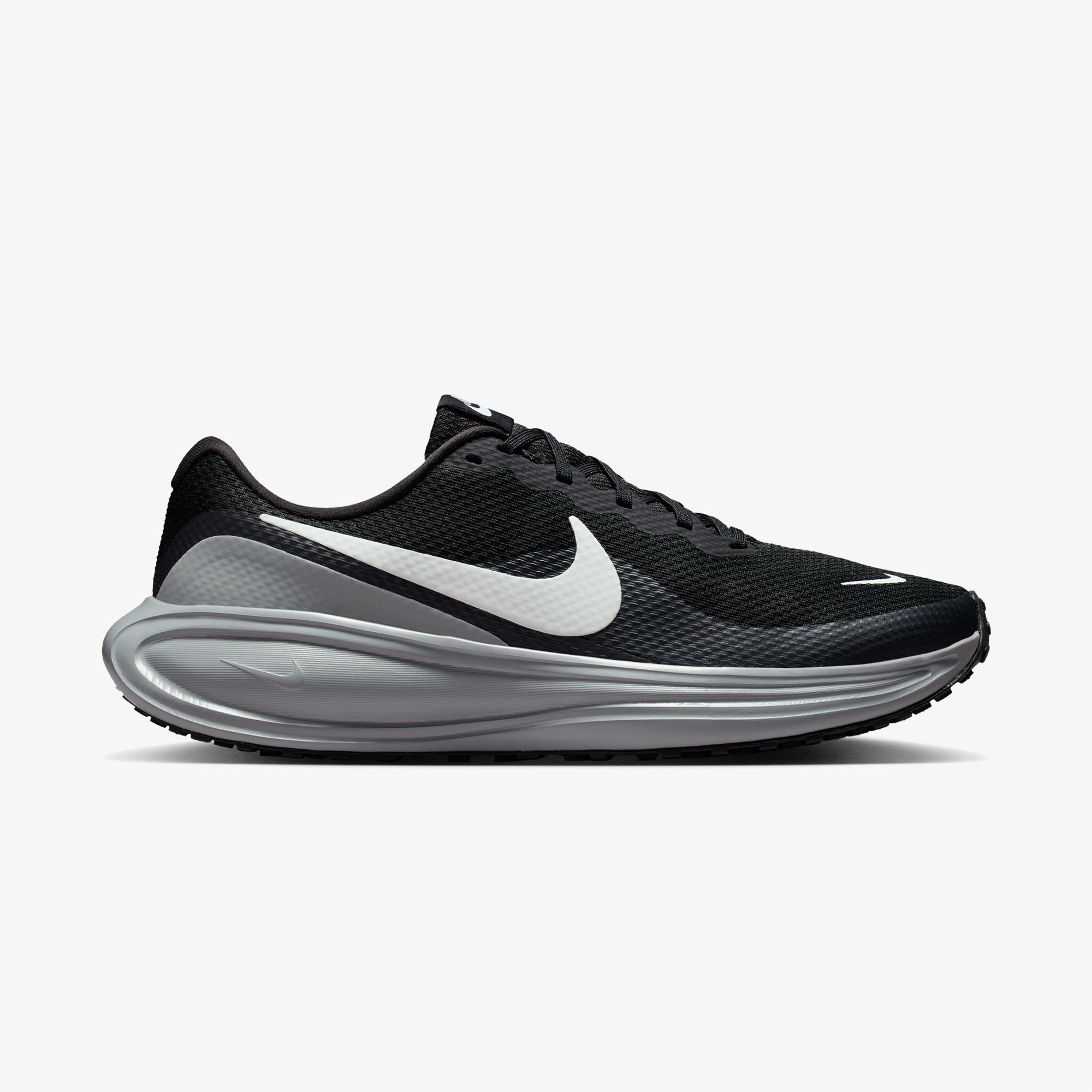 Nike Revolution 8 Erkek Siyah Koşu Ayakkabısı
