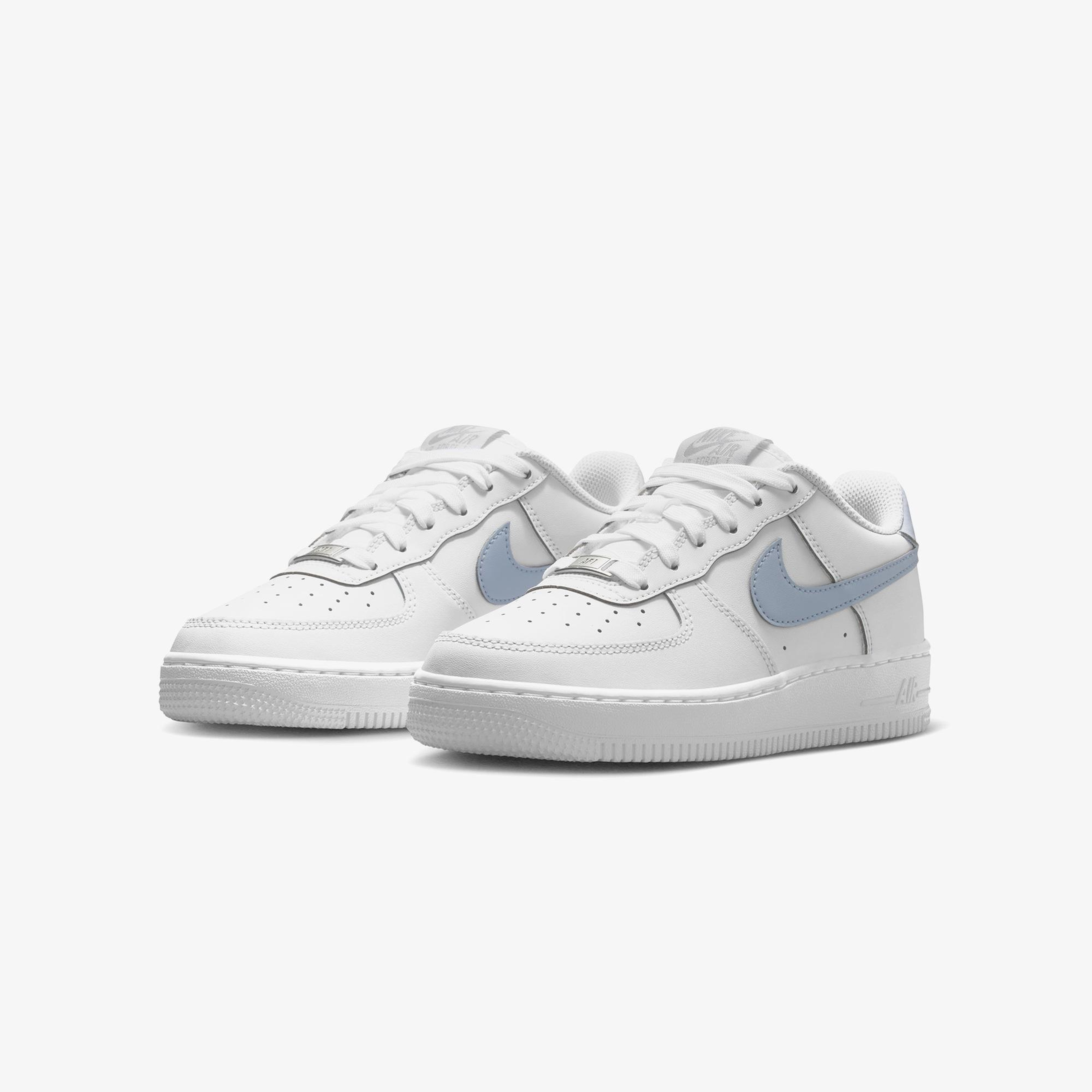 Nike Air Force 1 Beyaz Spor Ayakkabı