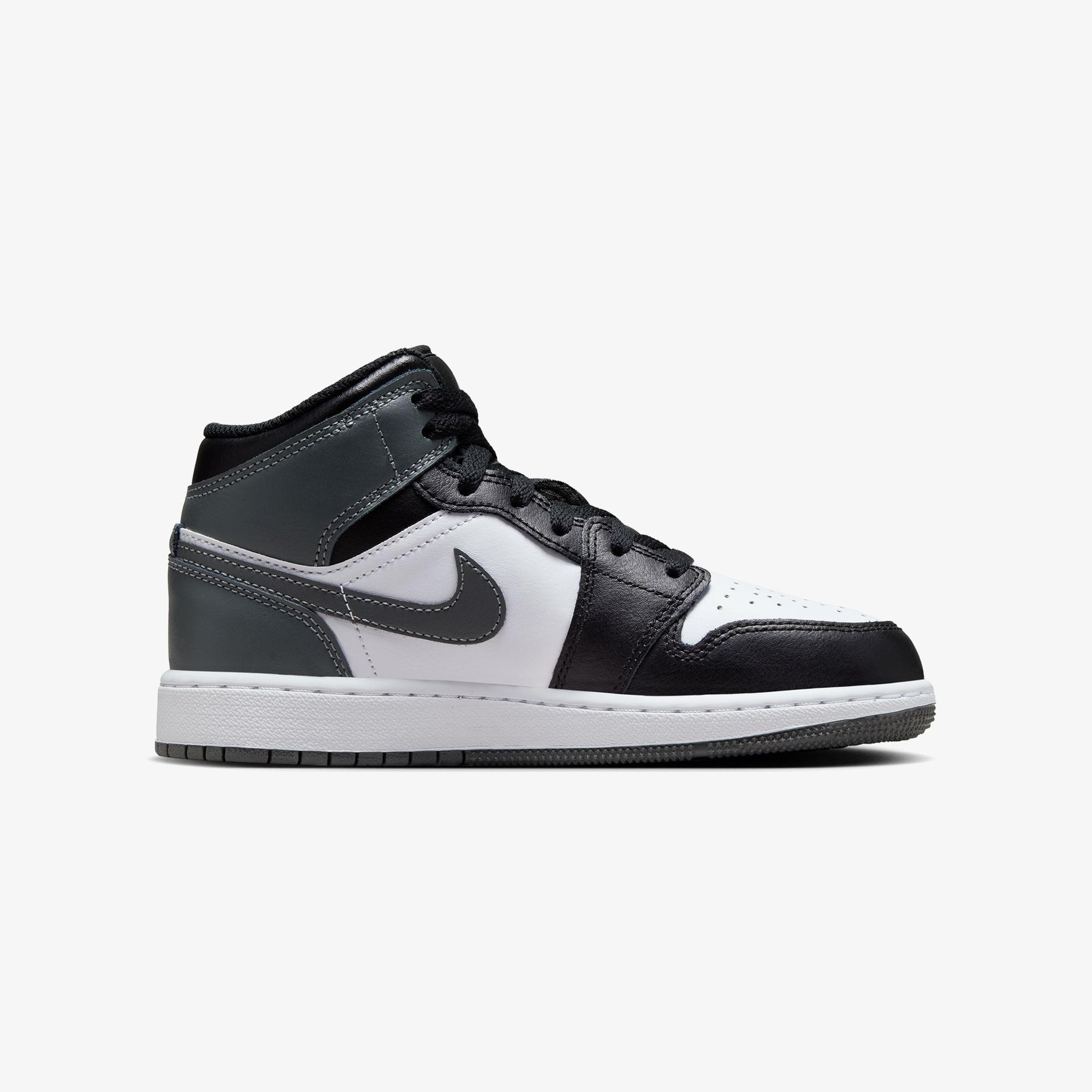 Jordan Air 1 Mid Genç Siyah Spor Ayakkabı