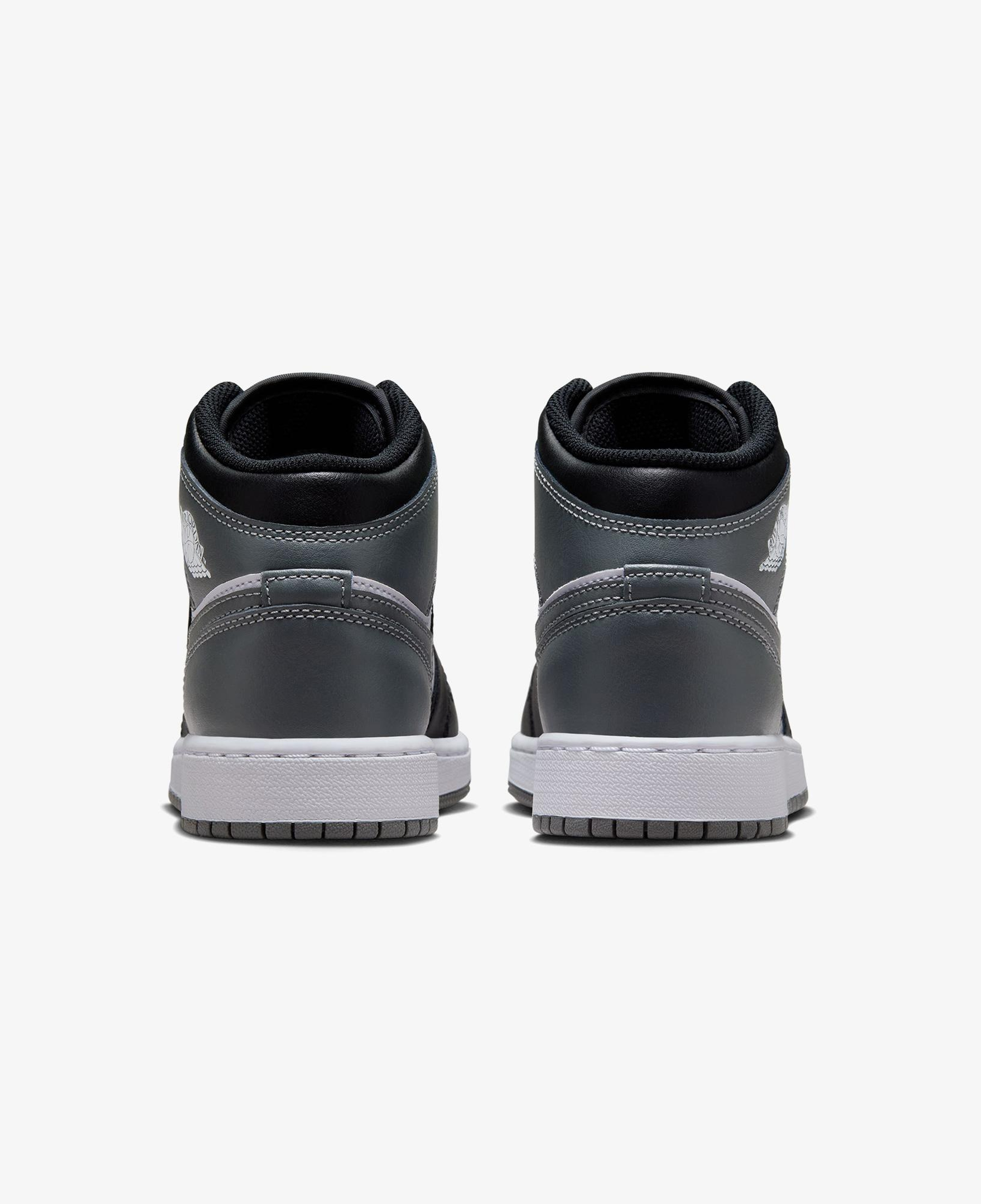 Jordan Air 1 Mid Genç Siyah Spor Ayakkabı