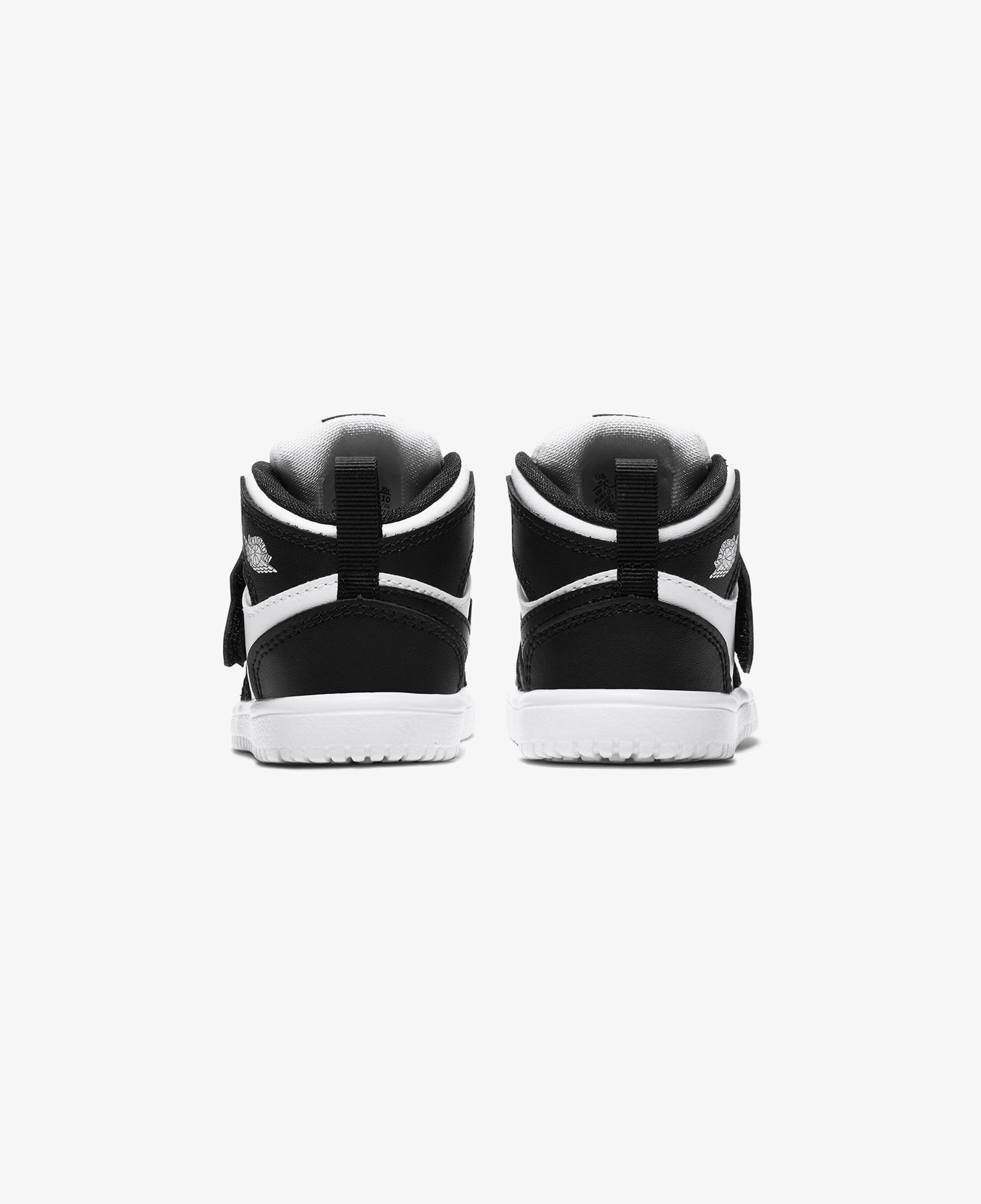 Jordan Sky 1 Çocuk Siyah Spor Ayakkabı