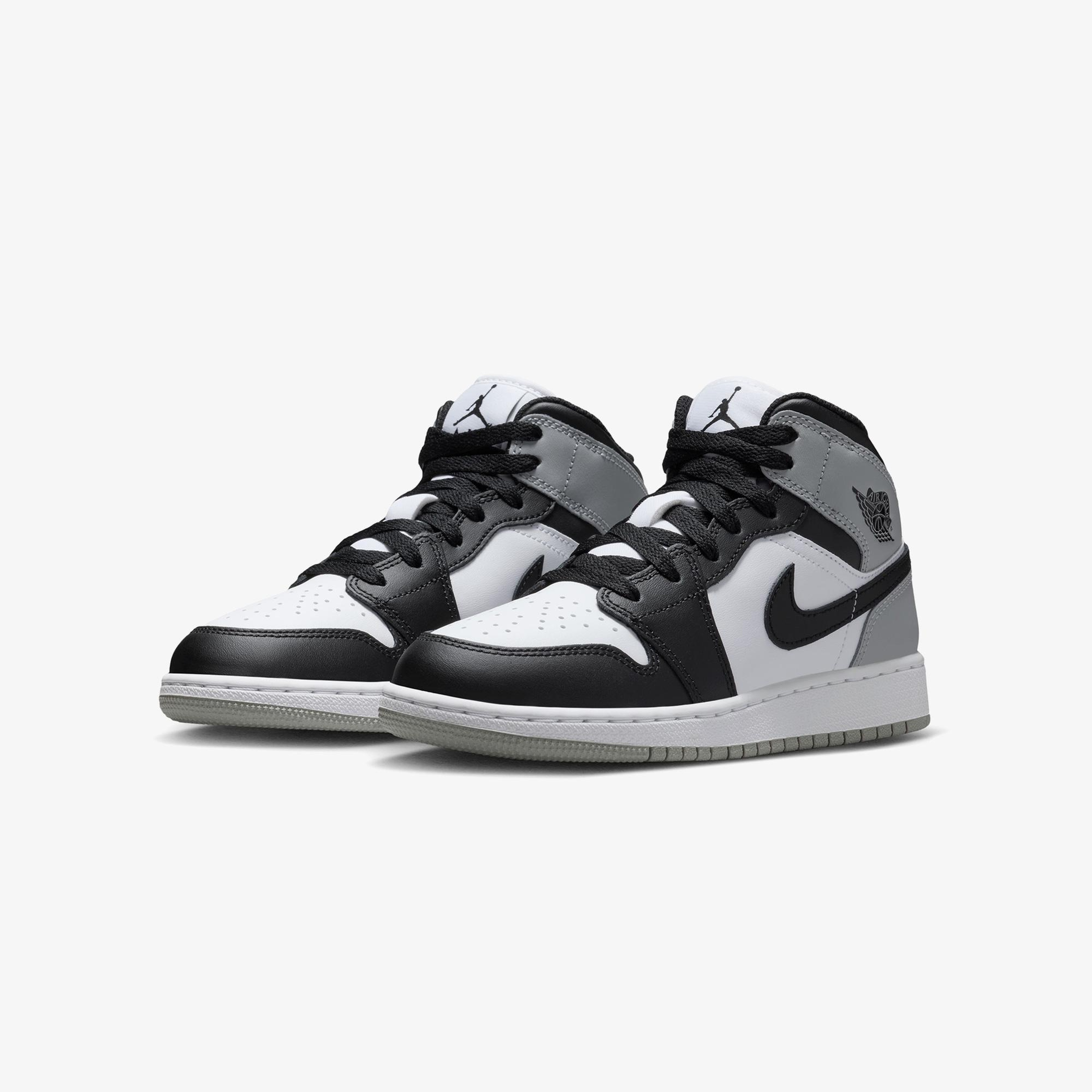 Jordan Air 1 Mid Beyaz Spor Ayakkabı