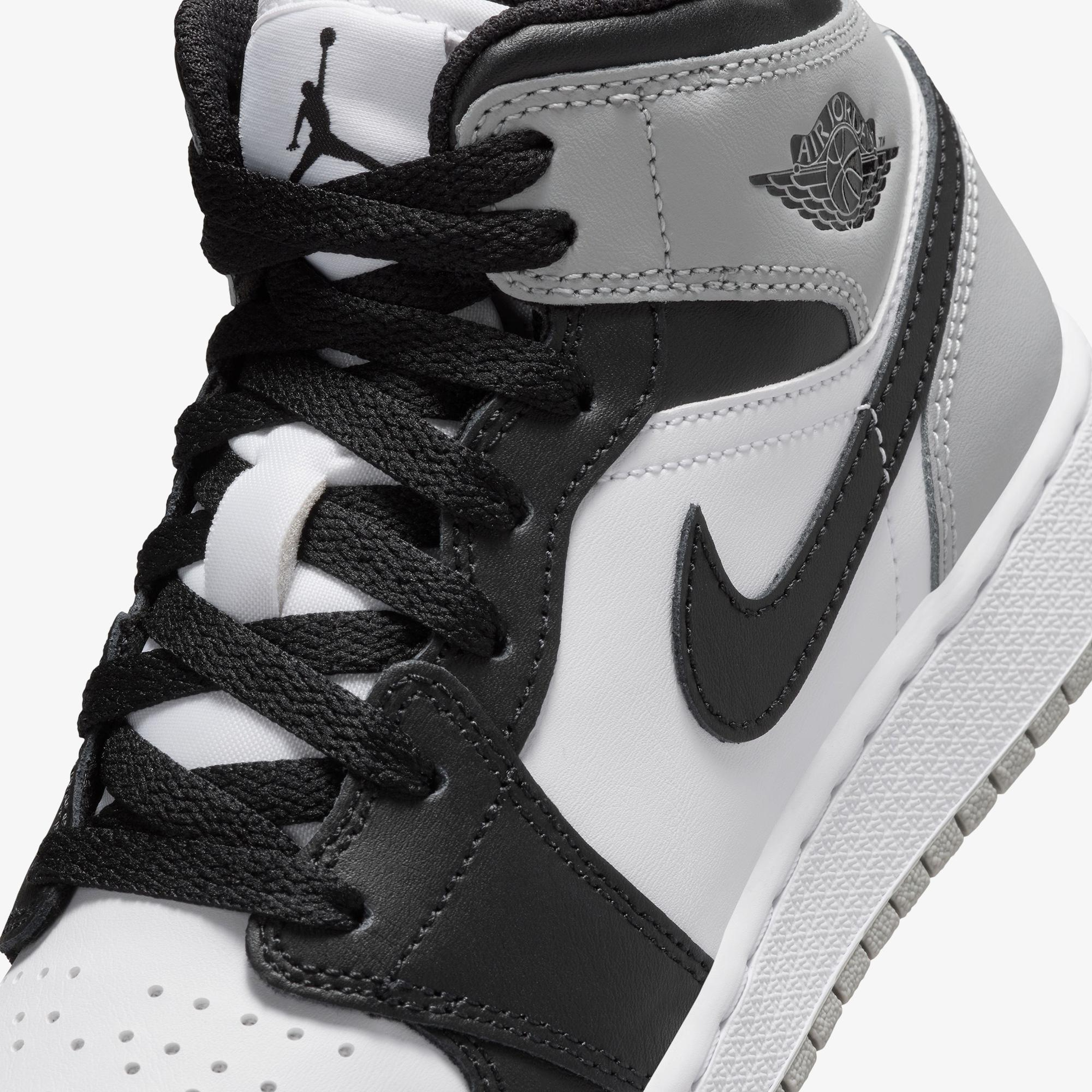 Jordan Air 1 Mid Beyaz Spor Ayakkabı