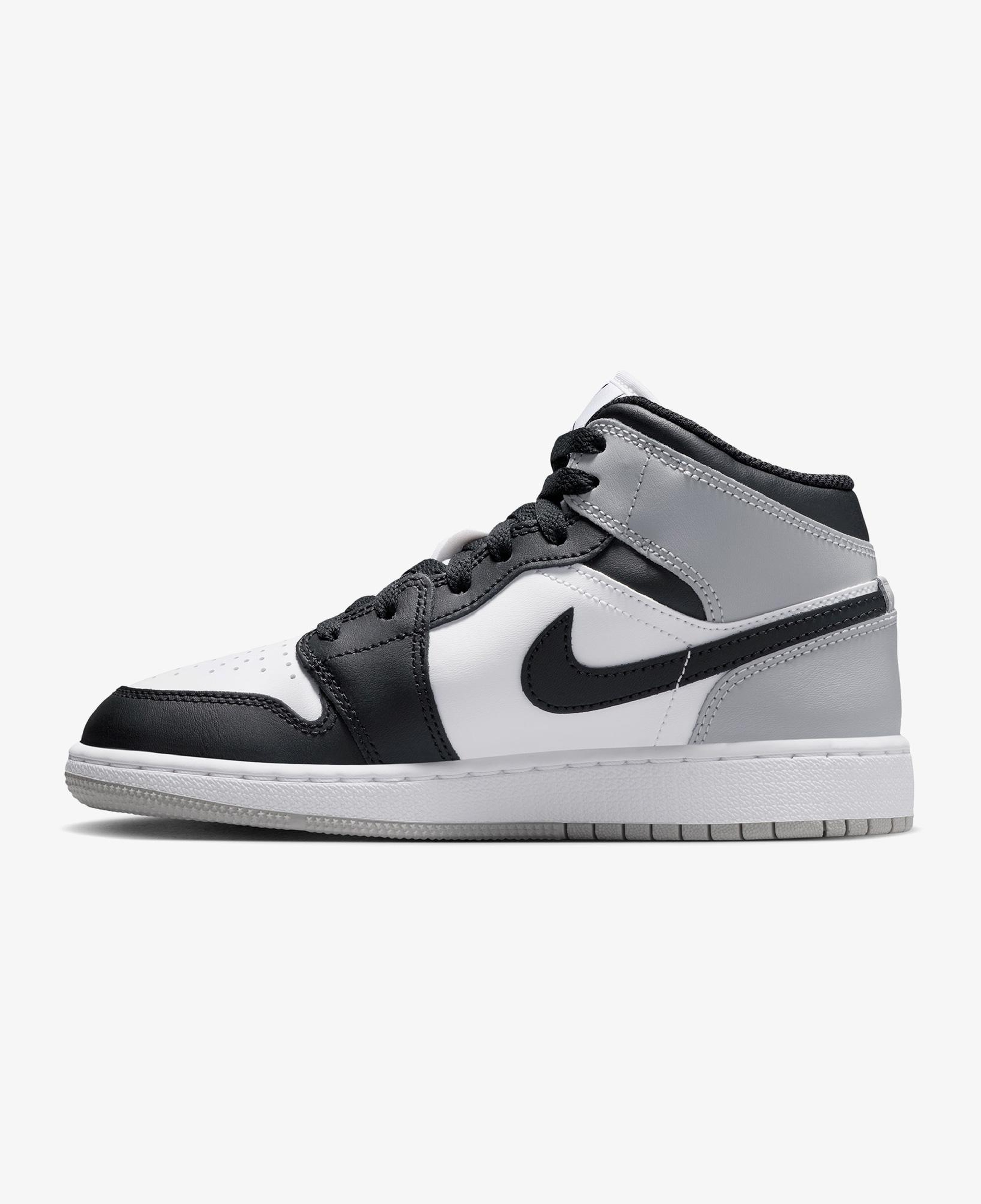 Jordan Air 1 Mid Beyaz Spor Ayakkabı
