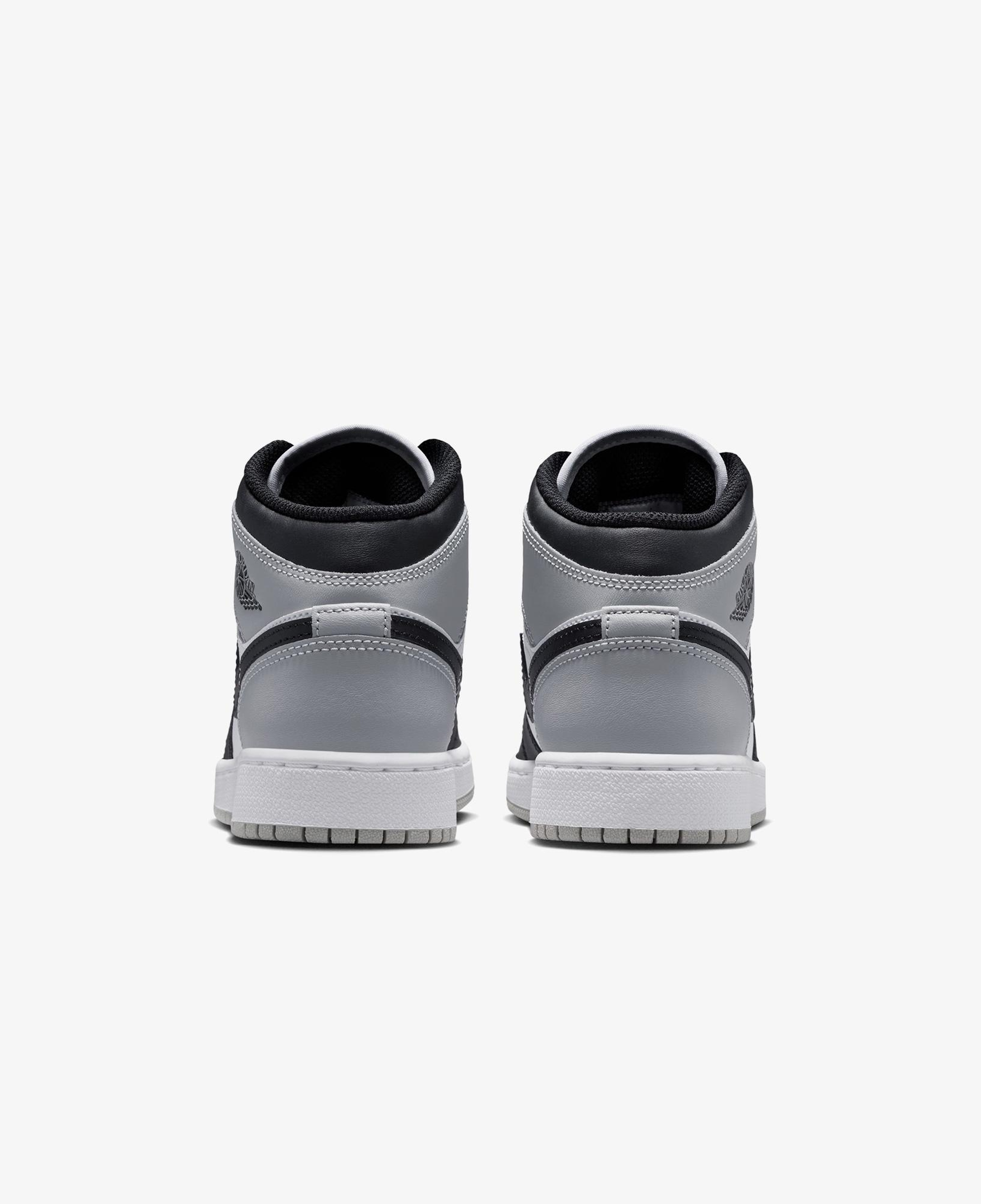 Jordan Air 1 Mid Beyaz Spor Ayakkabı