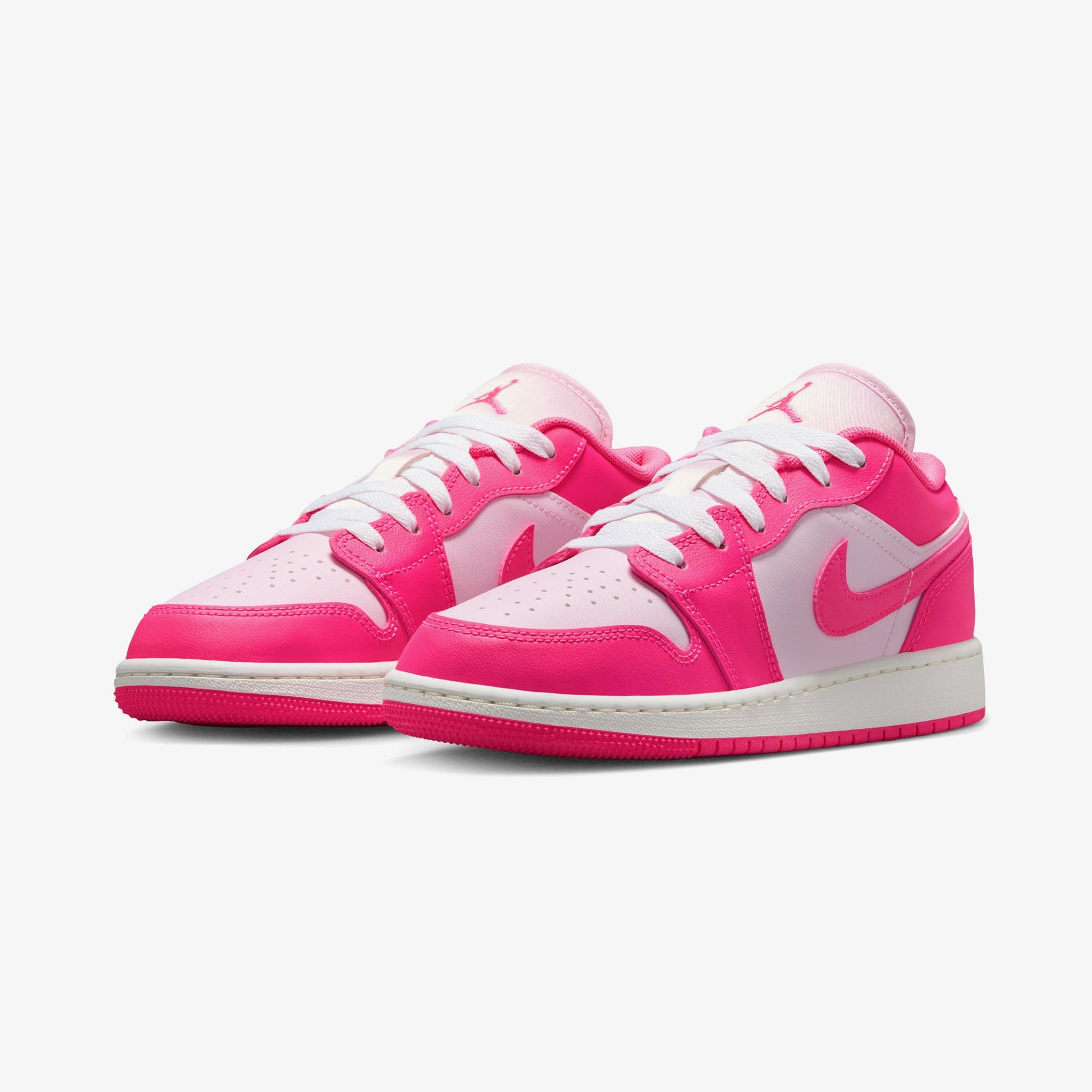 Jordan Air 1 Low Pembe Spor Ayakkabı