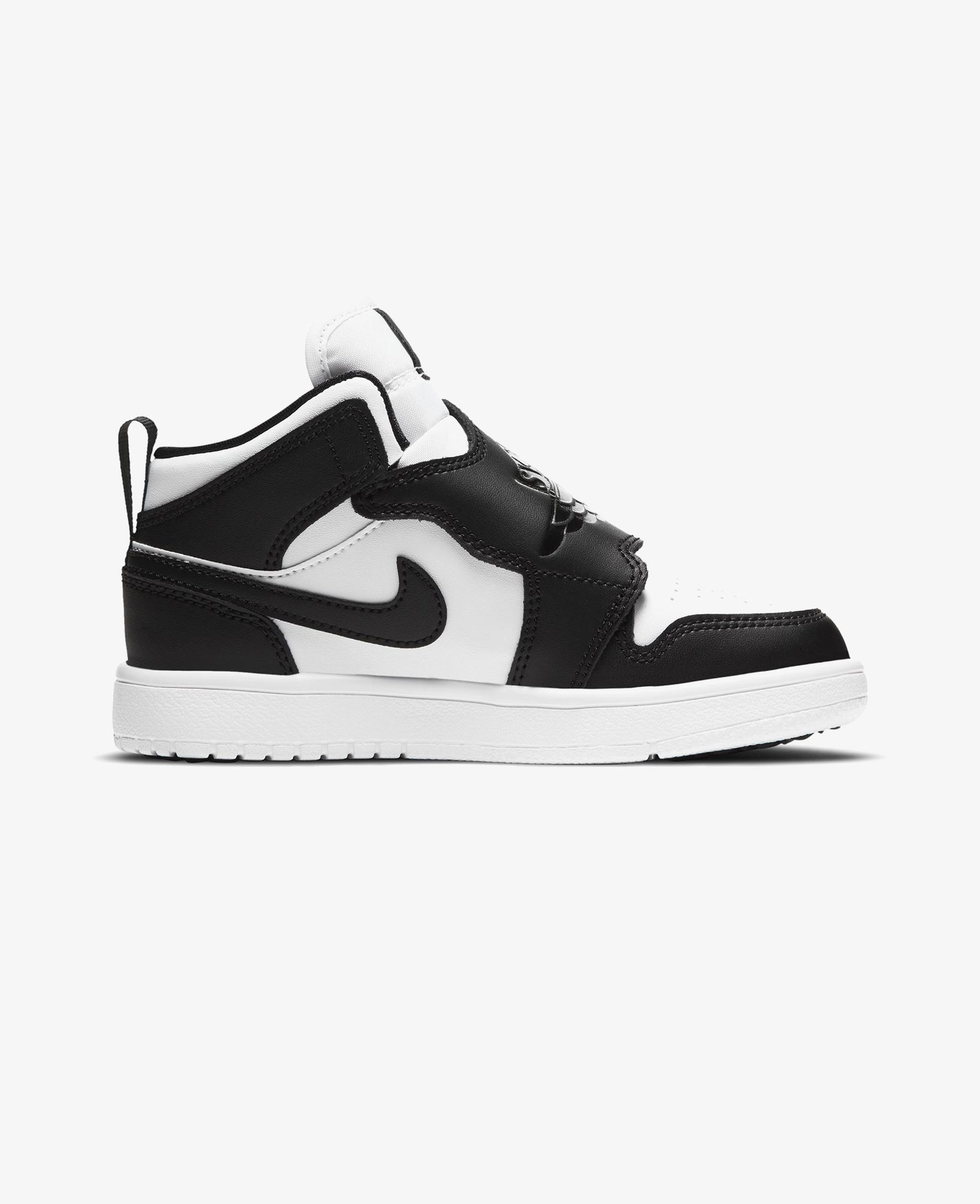 Jordan Sky 1 Çocuk Siyah Spor Ayakkabı