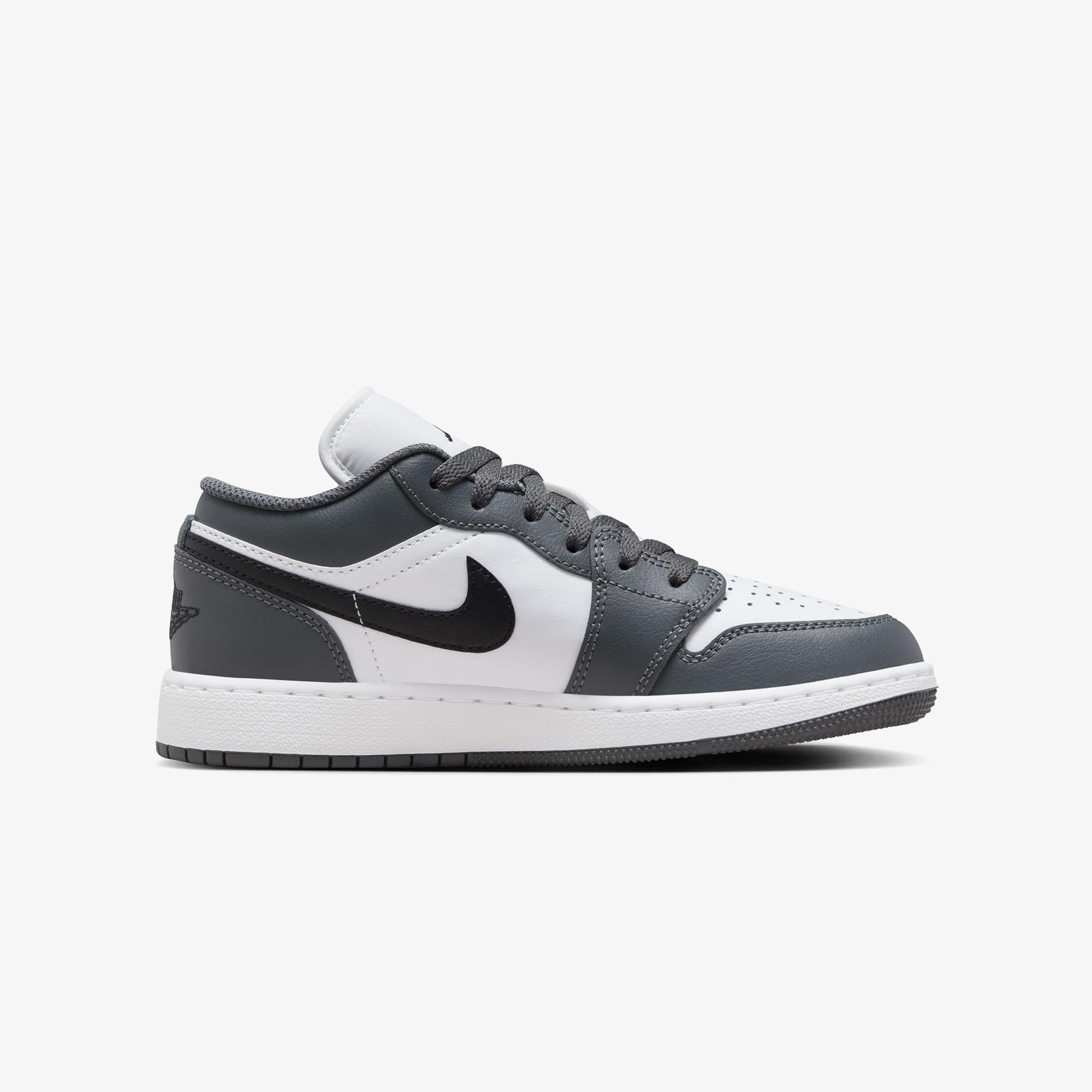 Jordan Air 1 Low Genç Beyaz Spor Ayakkabı