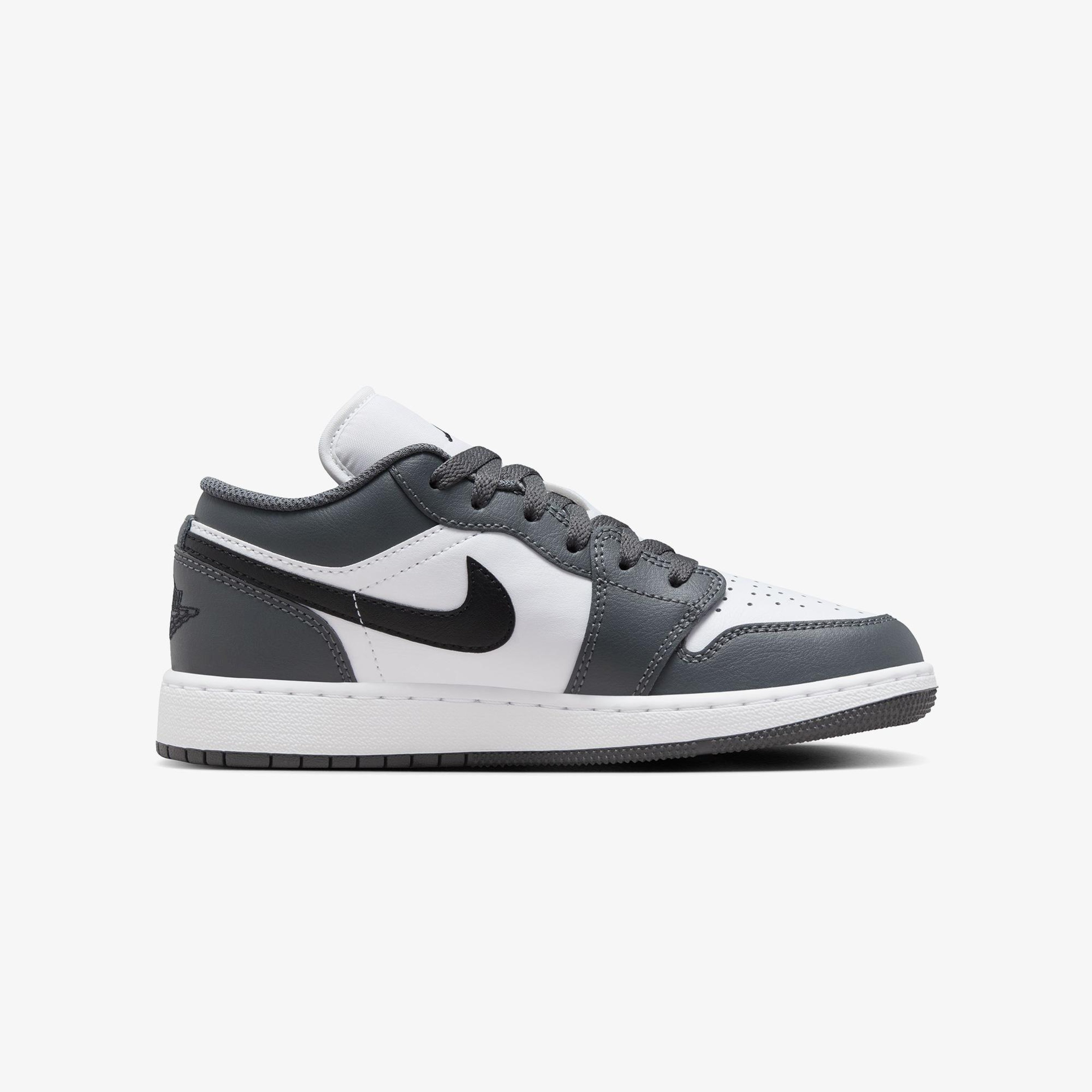 Jordan Air 1 Low Genç Beyaz Spor Ayakkabı