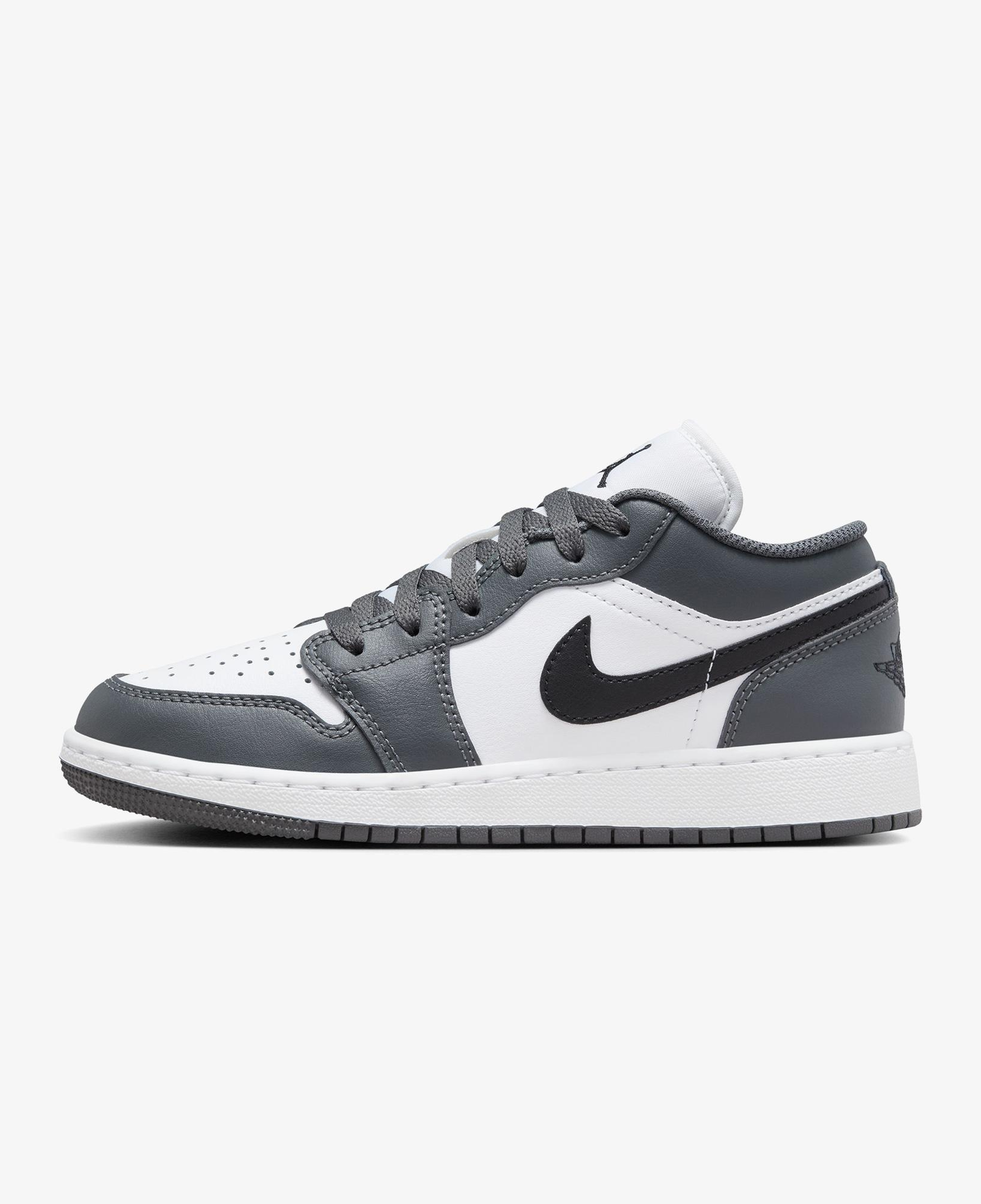 Jordan Air 1 Low Genç Beyaz Spor Ayakkabı