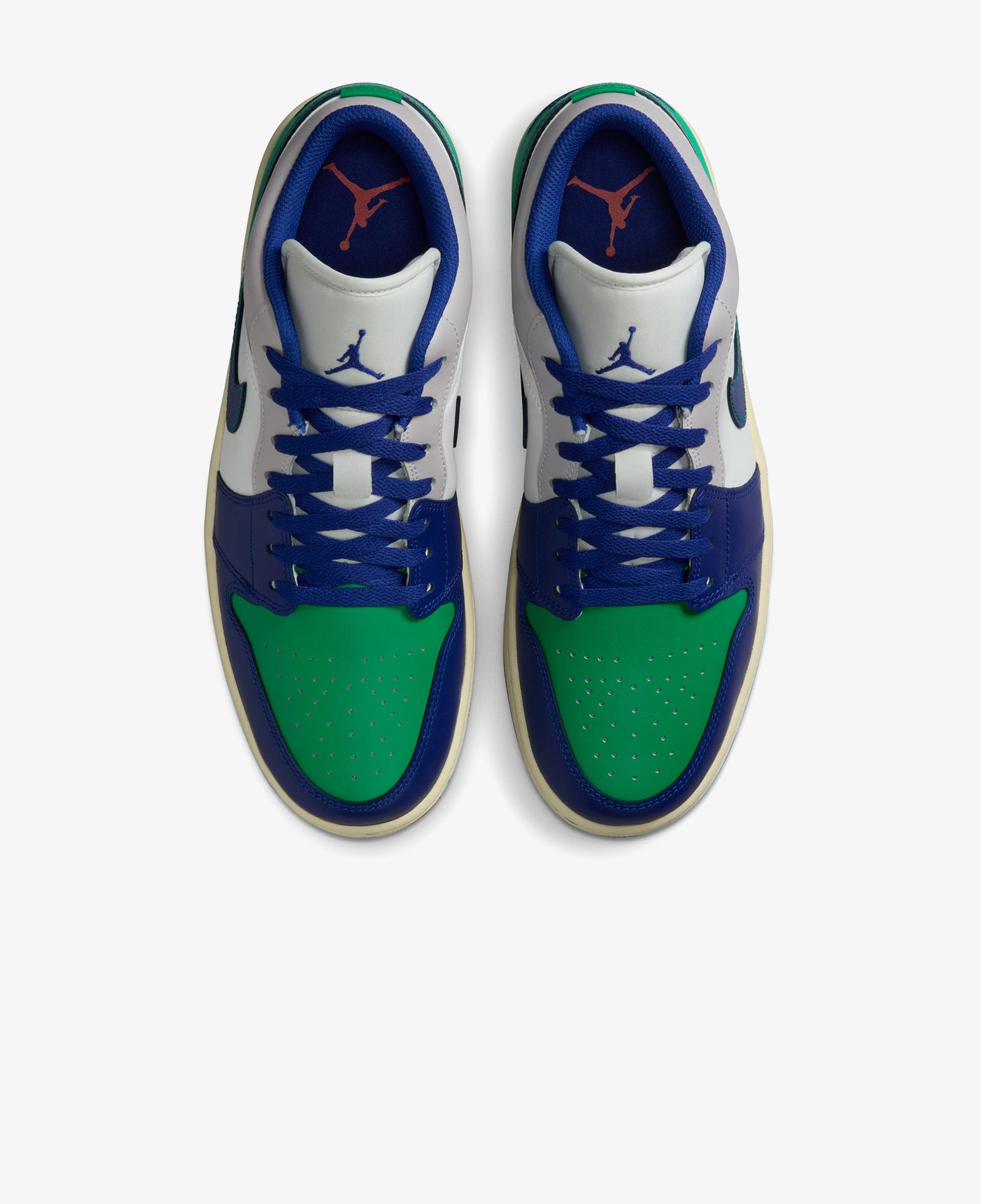 Jordan Air 1 Low Erkek Krem Spor Ayakkabı