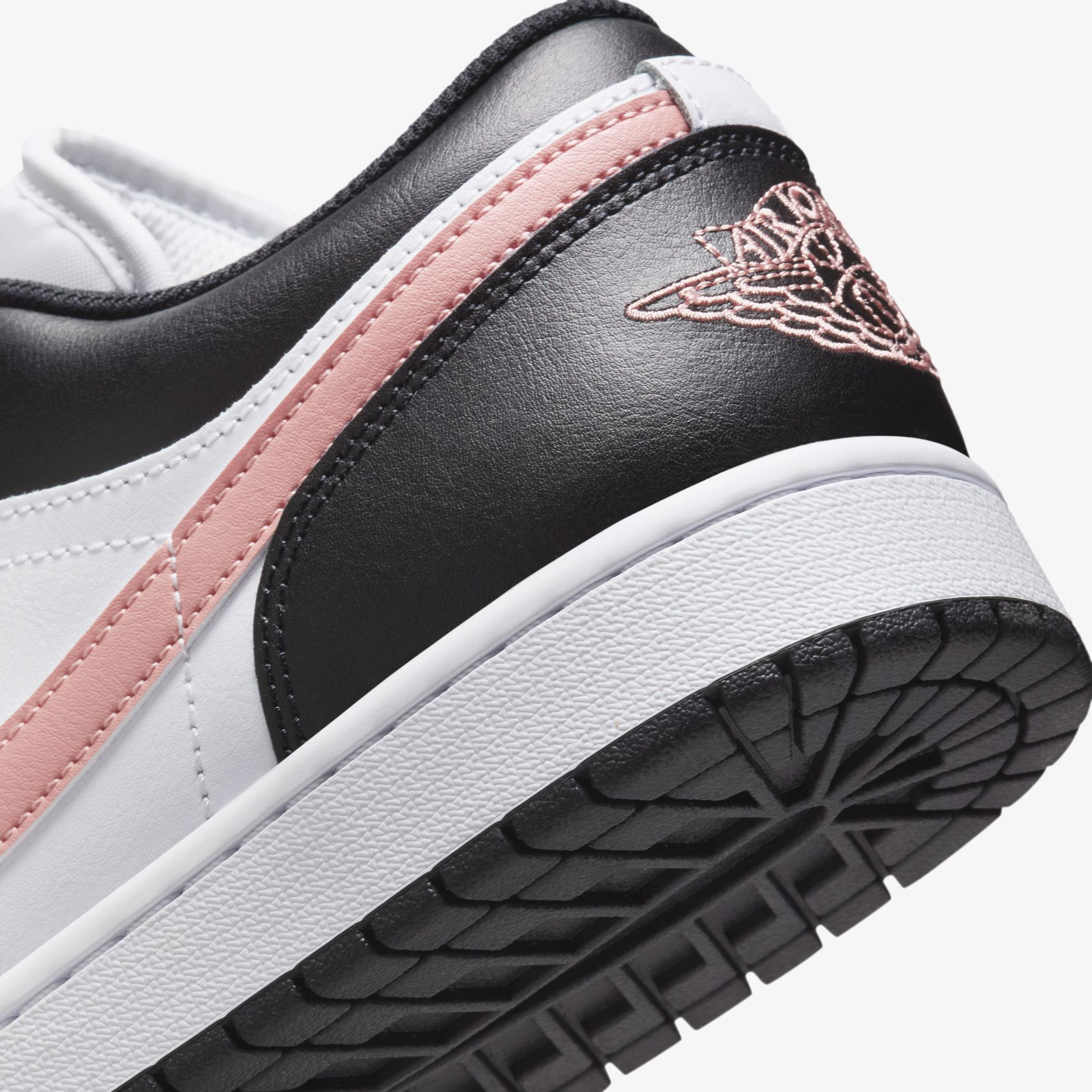 Jordan Air 1 Low Erkek Beyaz Spor Ayakkabı