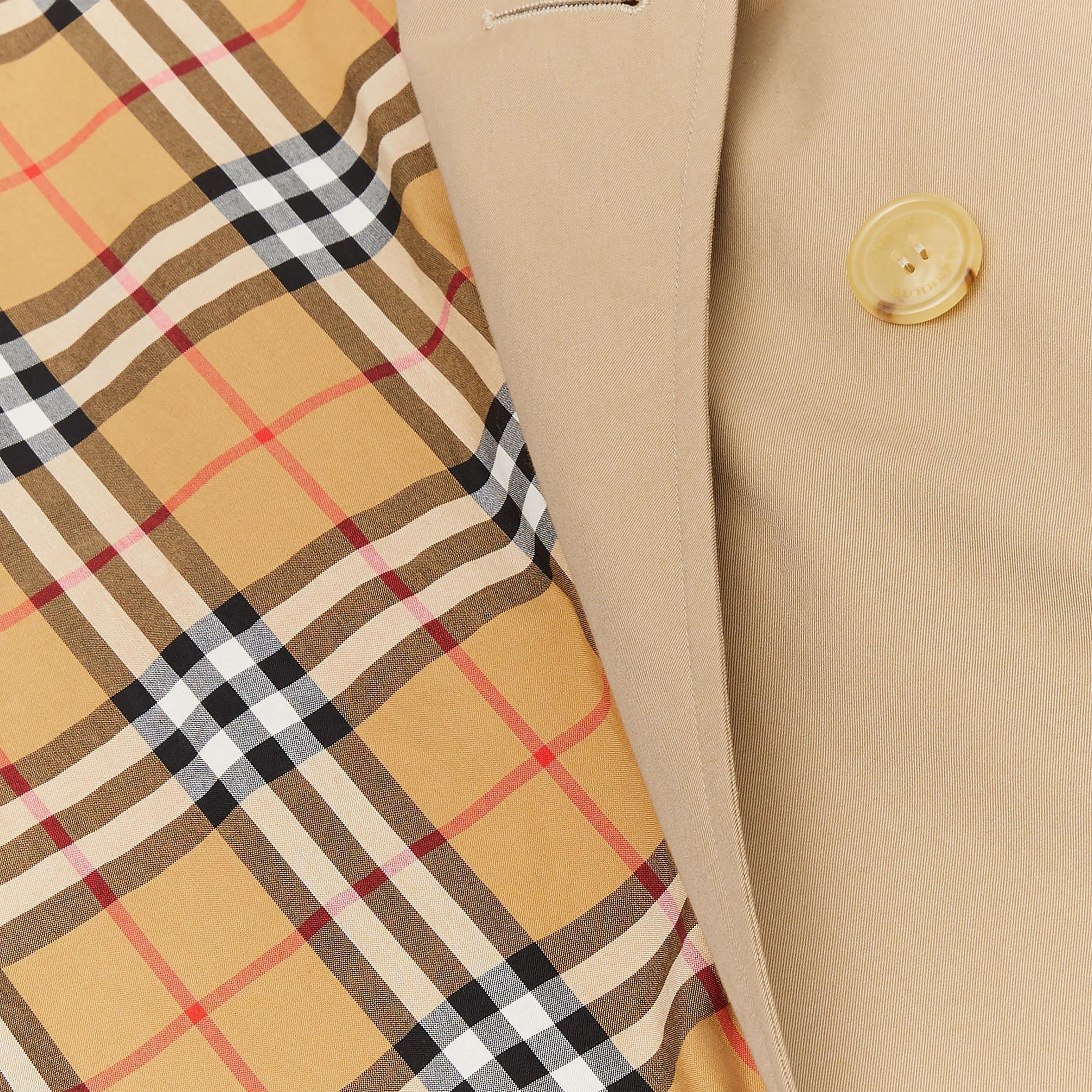 Burberry Kadın Bej Trençkot