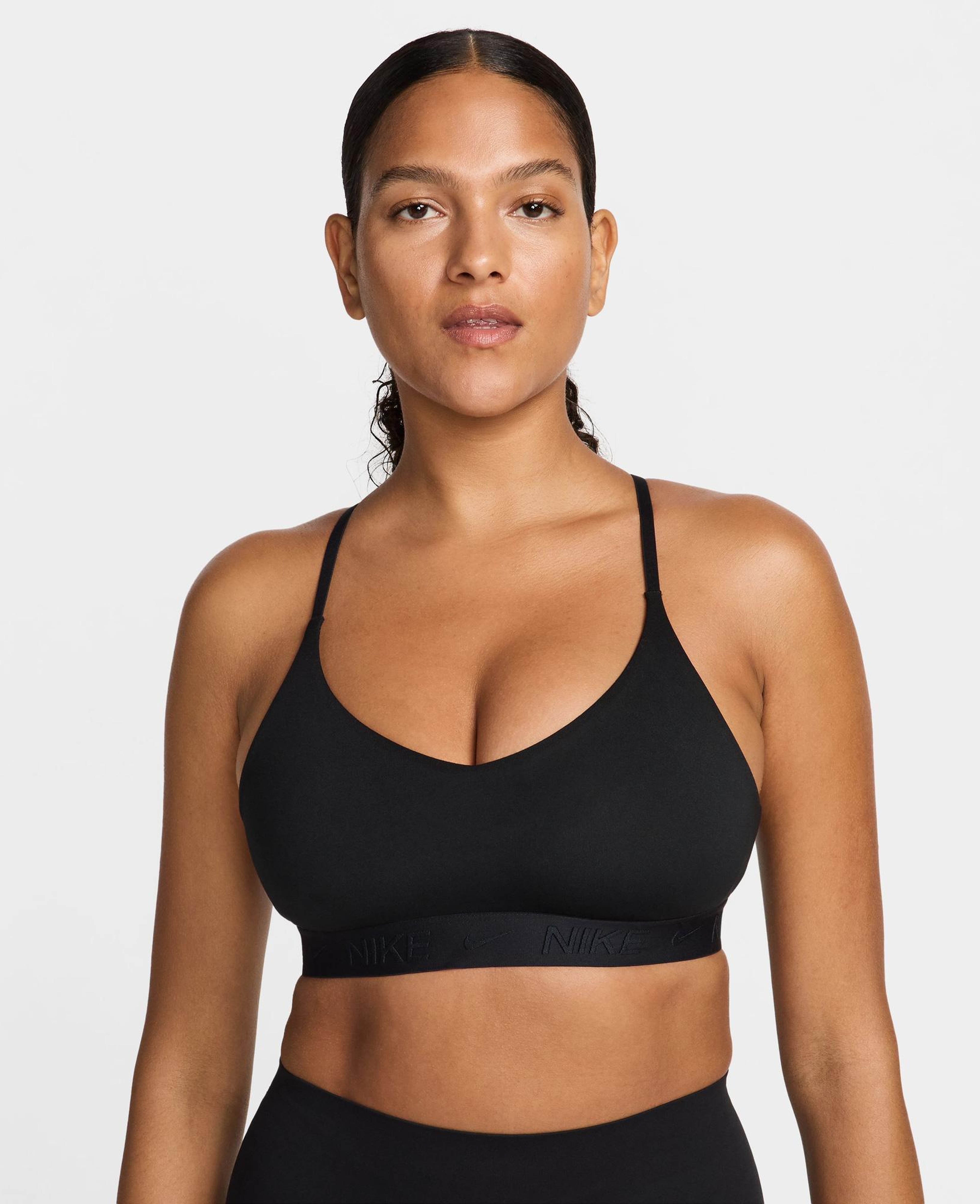 Nike Dri-Fit Indy Hafif Destekli Kadın Siyah Bra