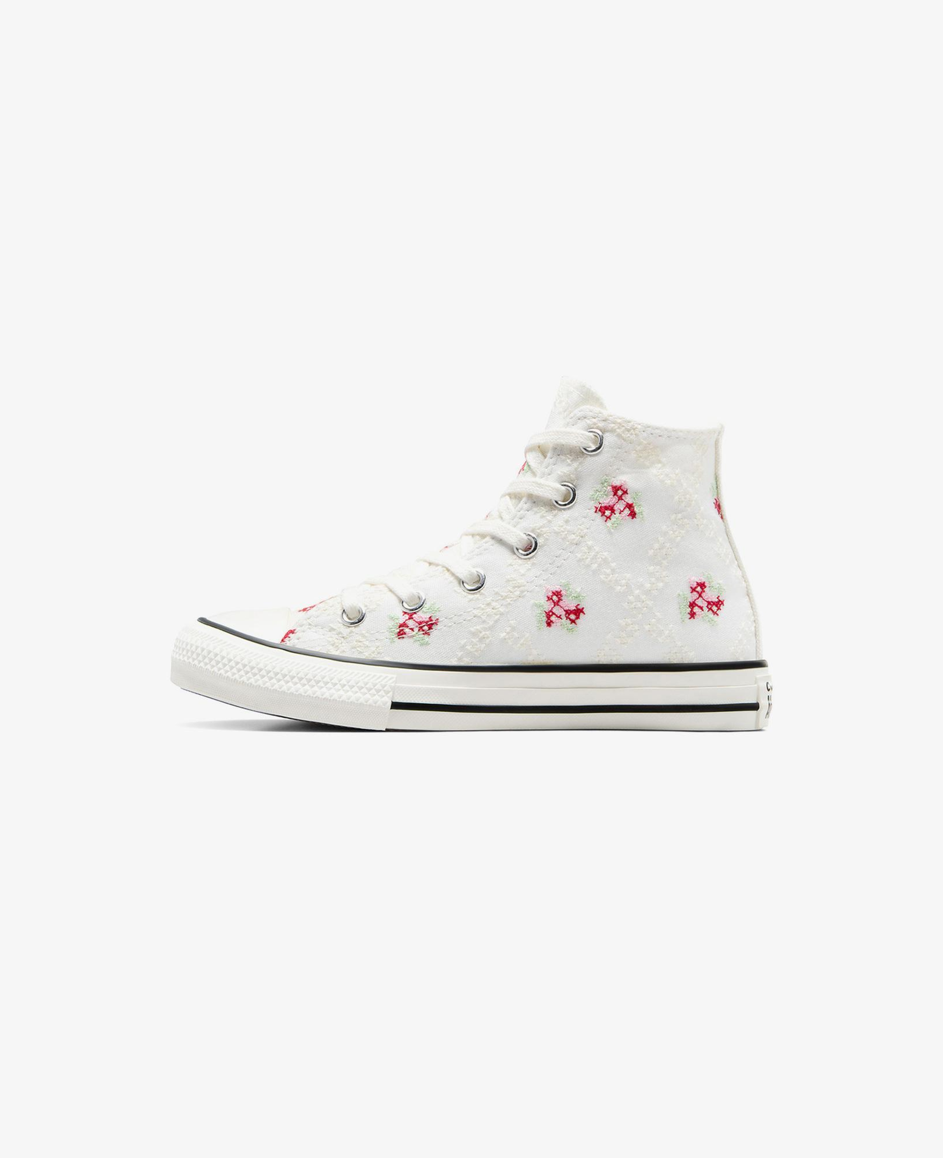 Converse Chuck Taylor All Star Çocuk Beyaz Sneaker