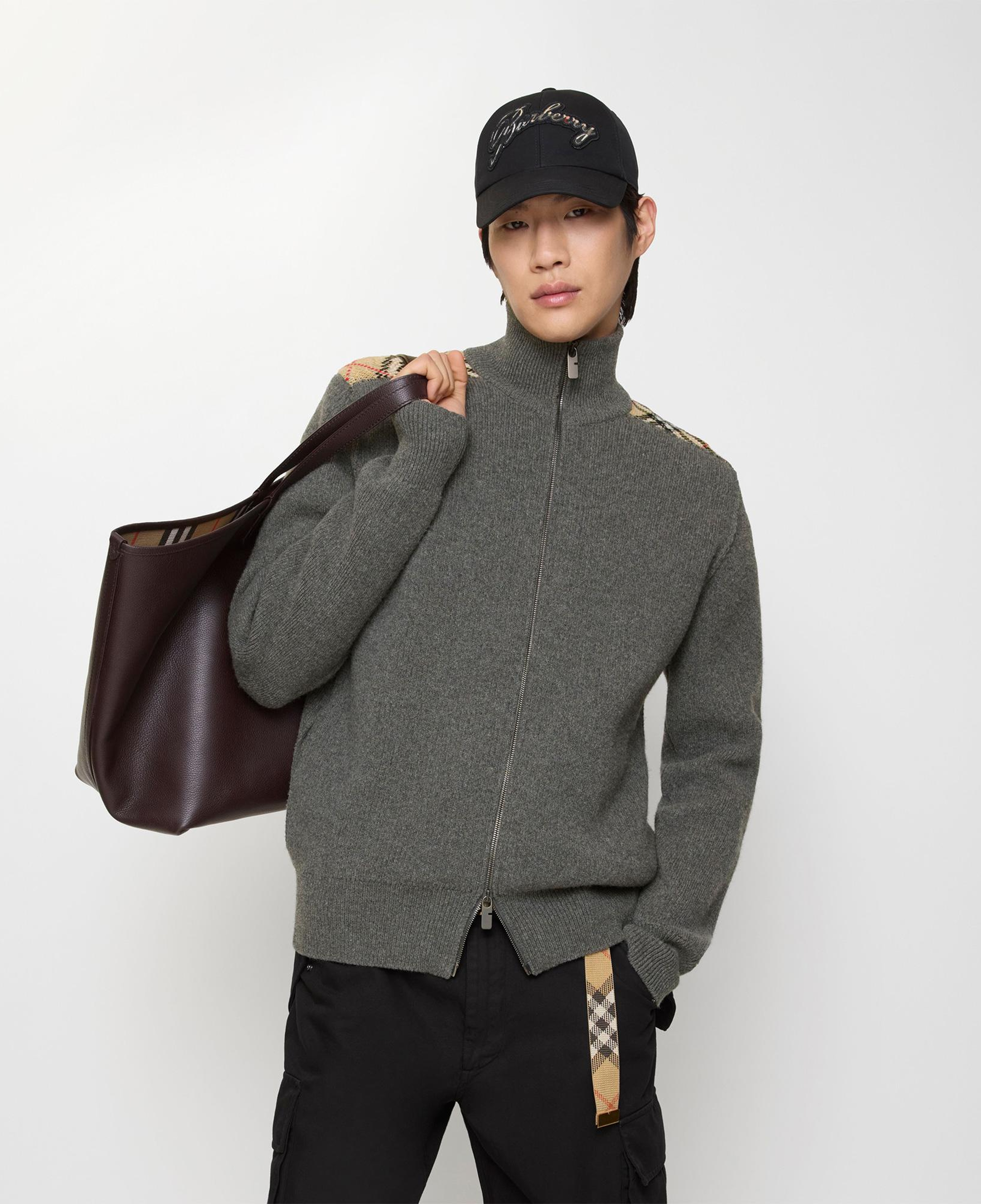 Burberry Check Trim Wool Cashmere Erkek Gri Trıko