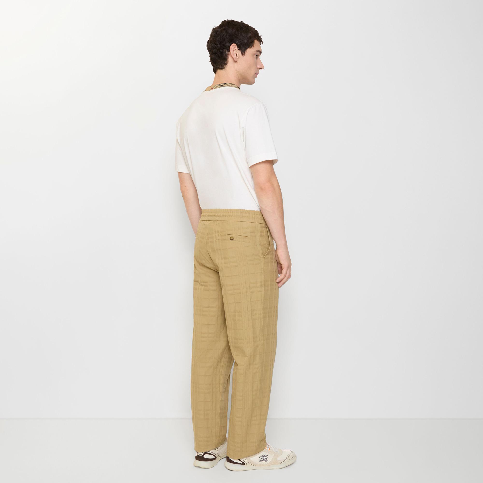 Burberry Textured Check Cotton Erkek Kahverengi Pantolon