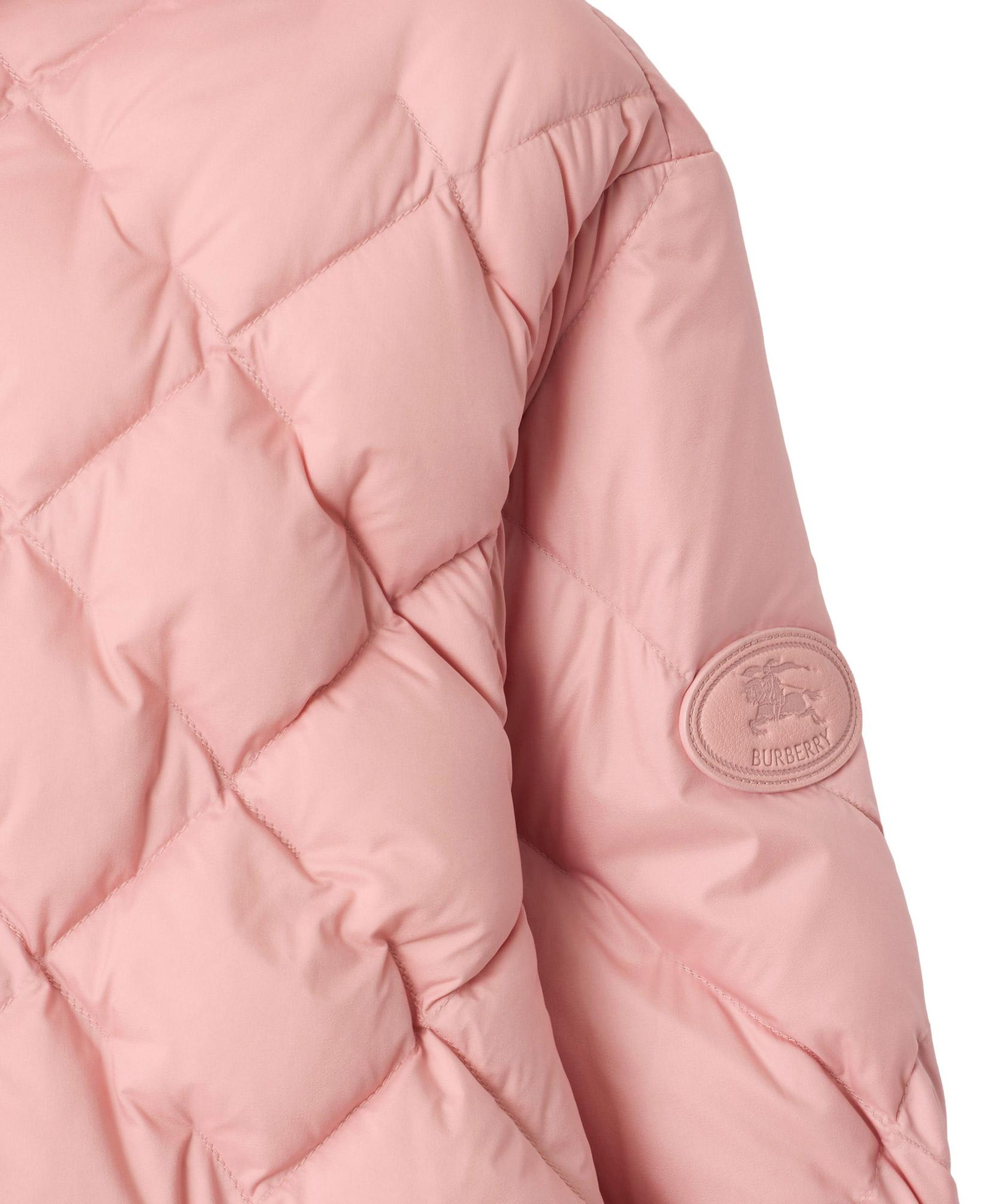 Burberry Check-Stitch Nylon Delley Puffer Kadın Pembe Mont