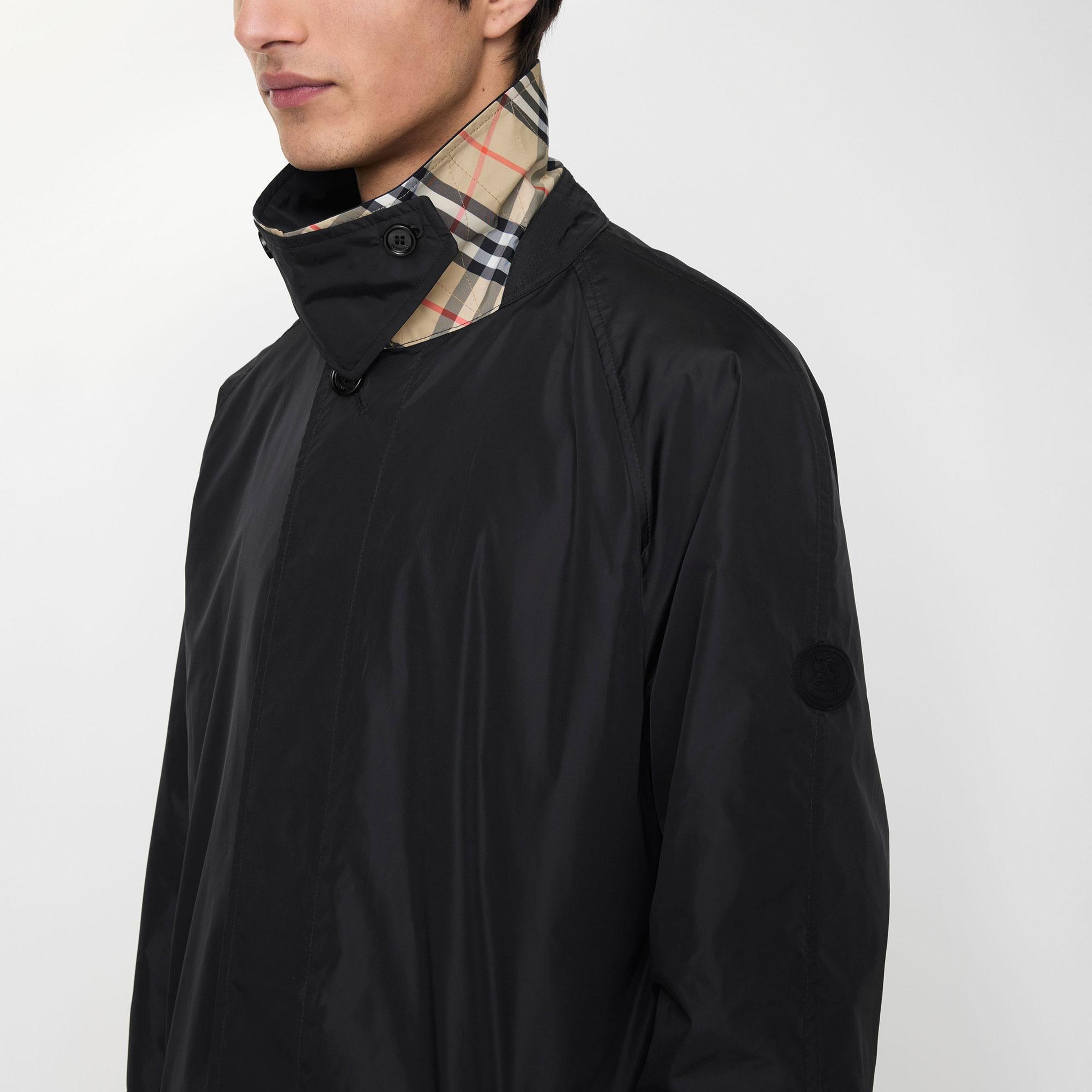 Burberry Nylon Ridgewood Car Erkek Siyah Pardesü