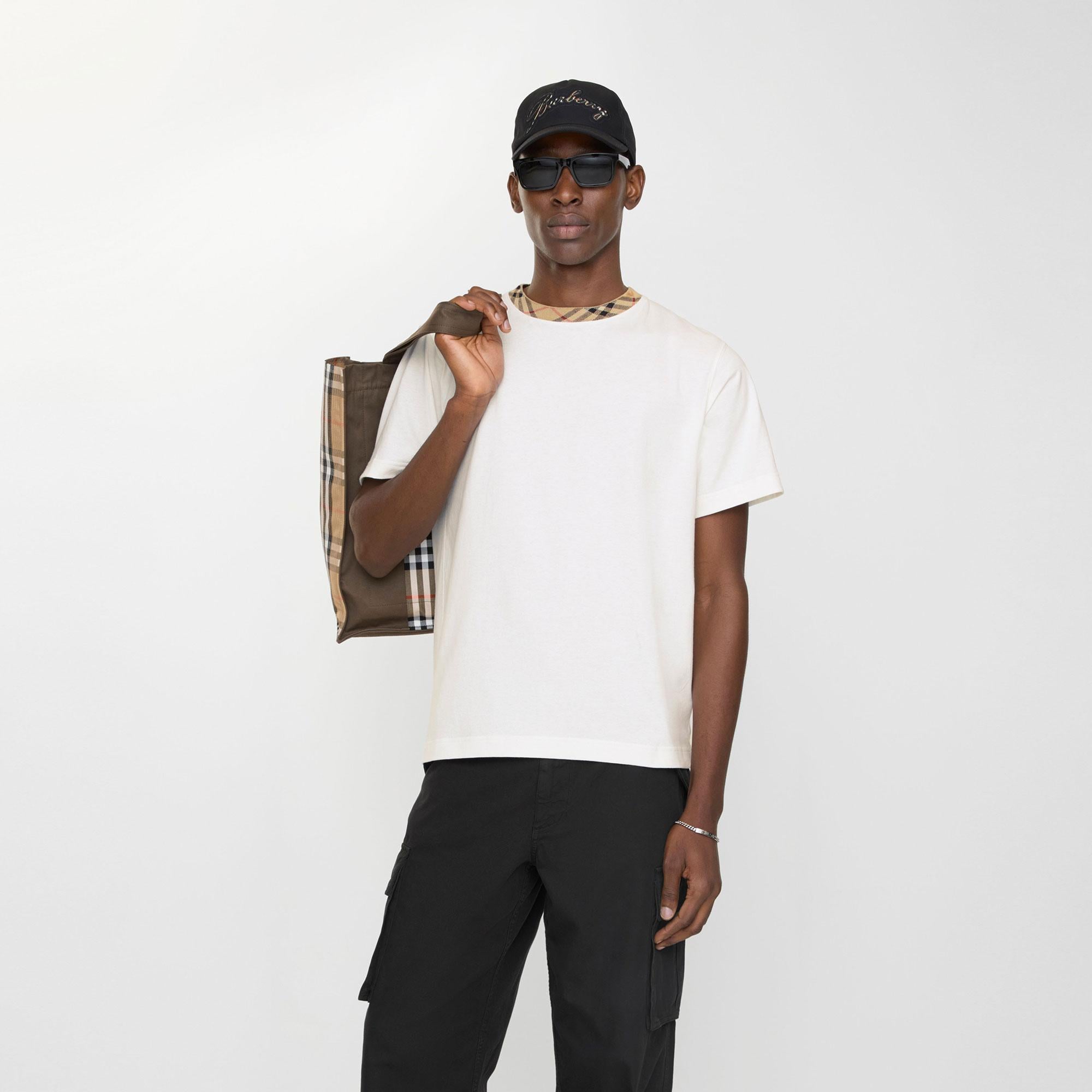 Burberry Check Trim Cotton Erkek Beyaz T-Shirt 8125510 | FashFed