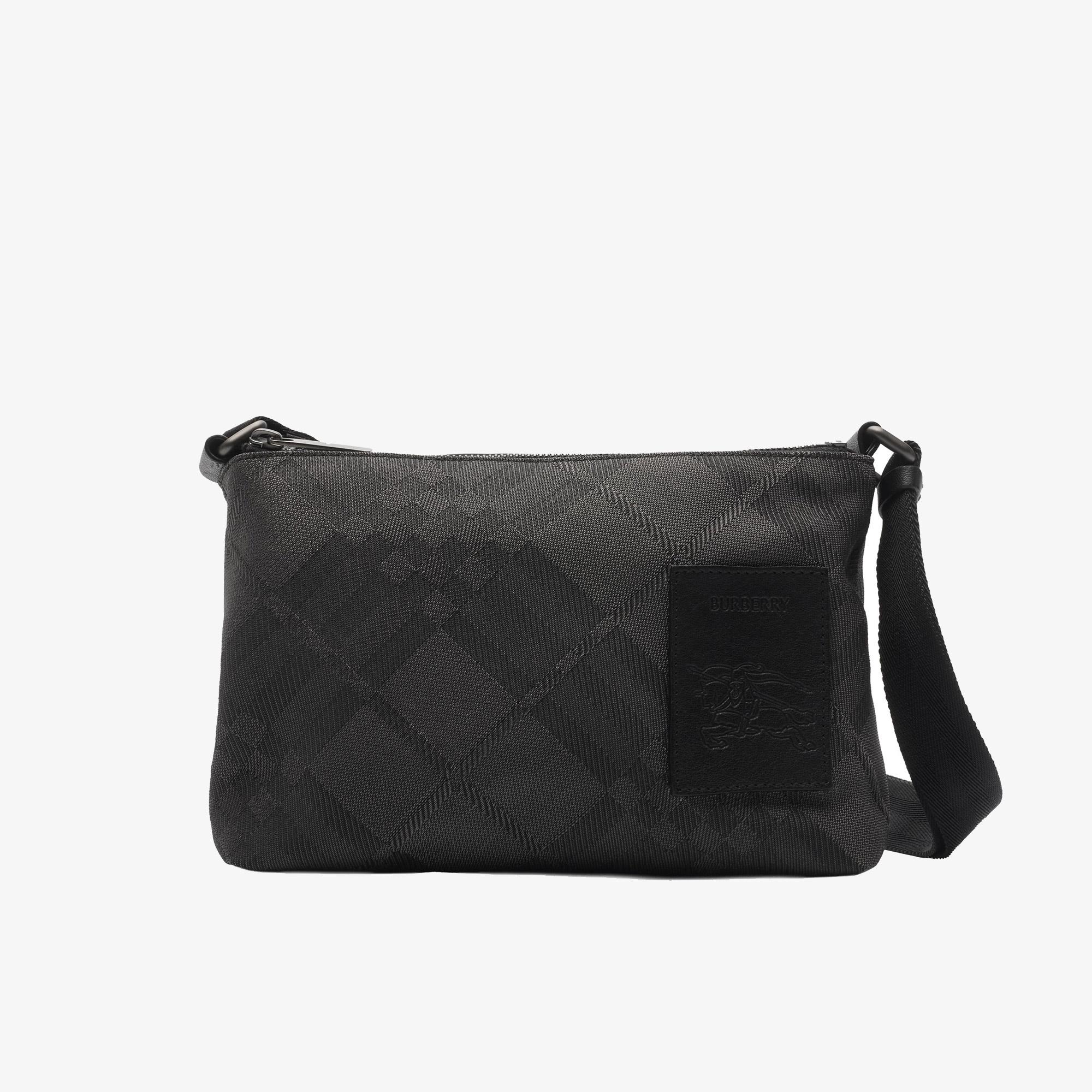 Burberry Chester Erkek Siyah Omuz Çantası