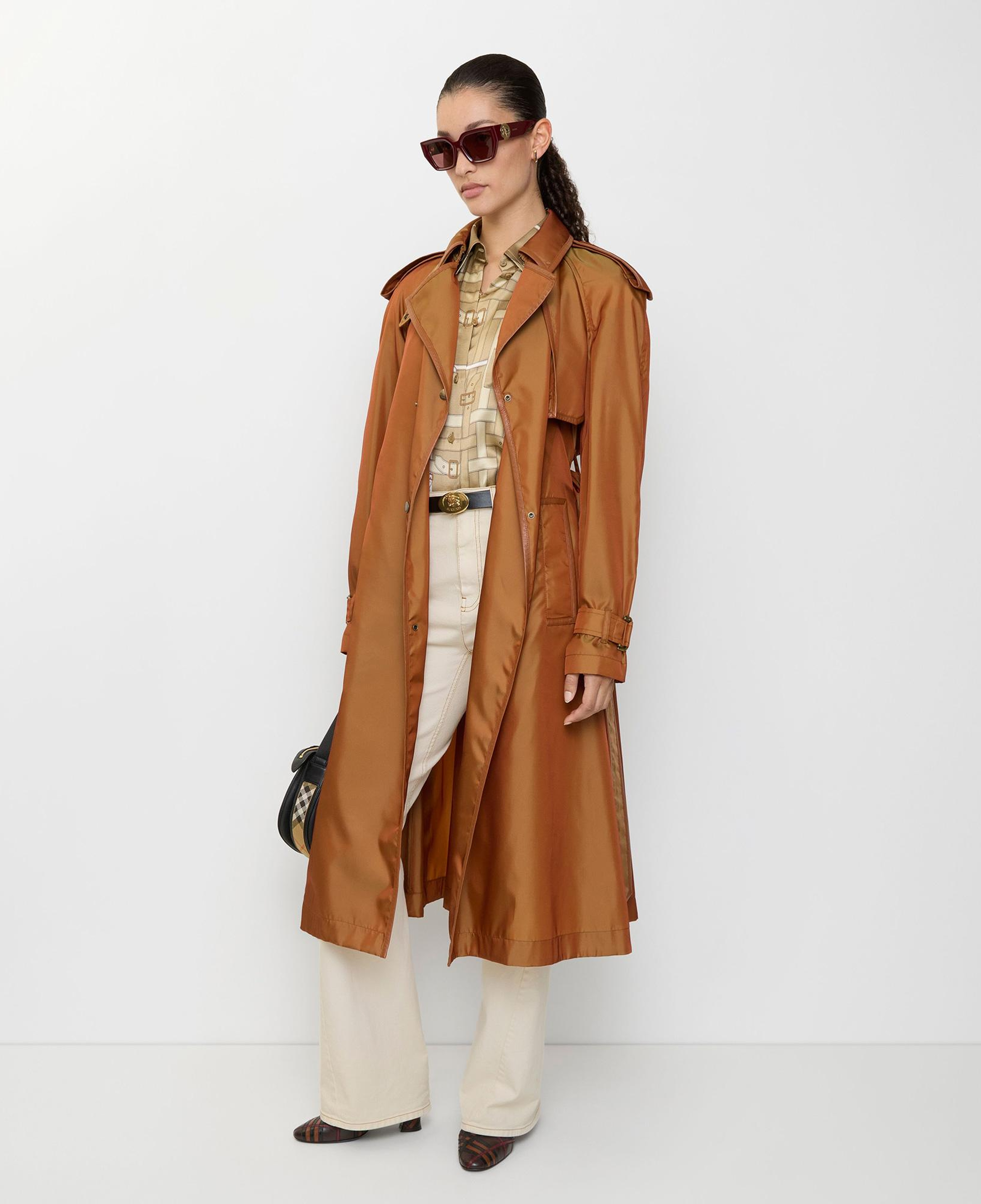 Burberry Long Nylon Blend Hooded Kadın Kahverengi Trençkot