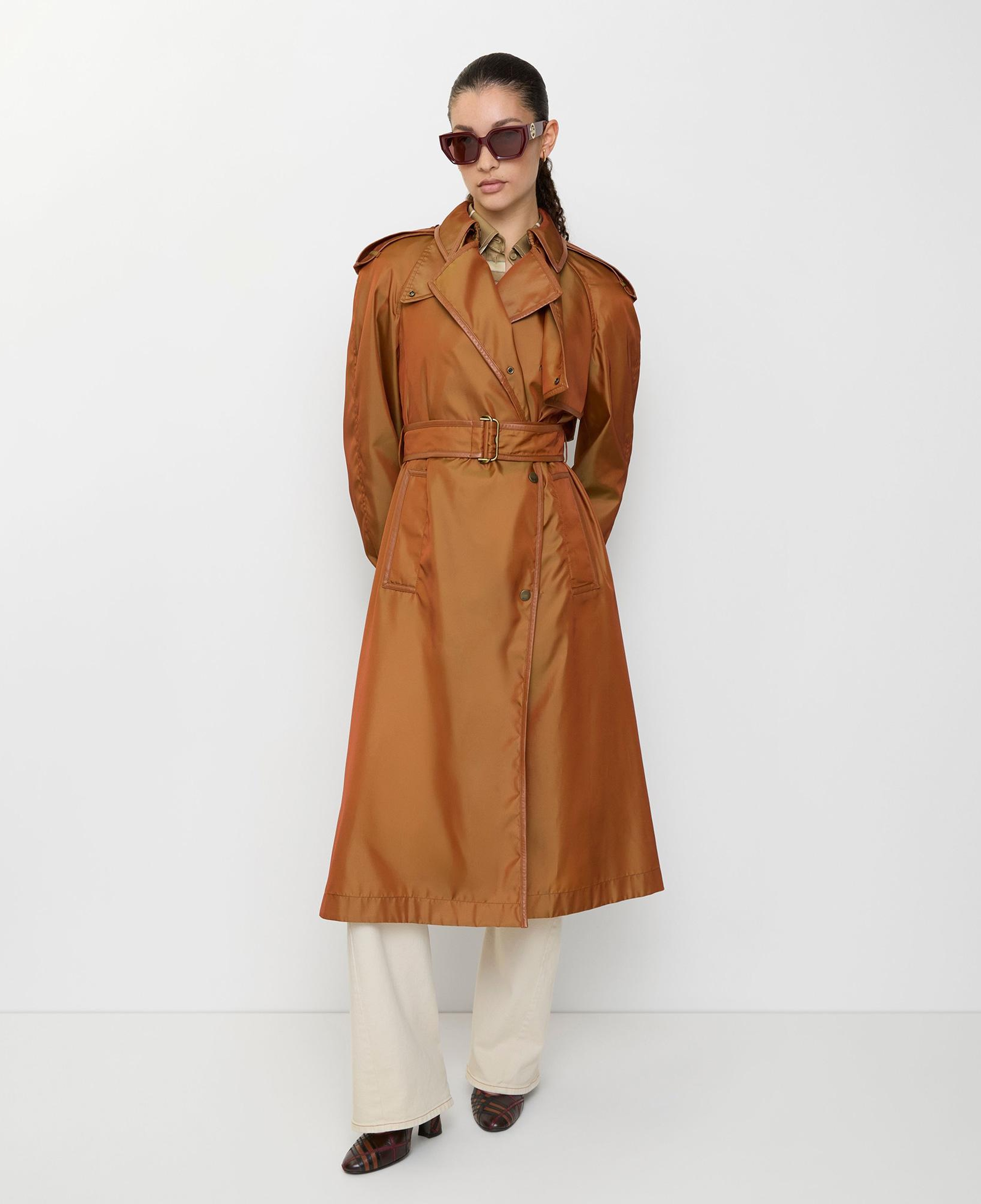Burberry Long Nylon Blend Hooded Kadın Kahverengi Trençkot