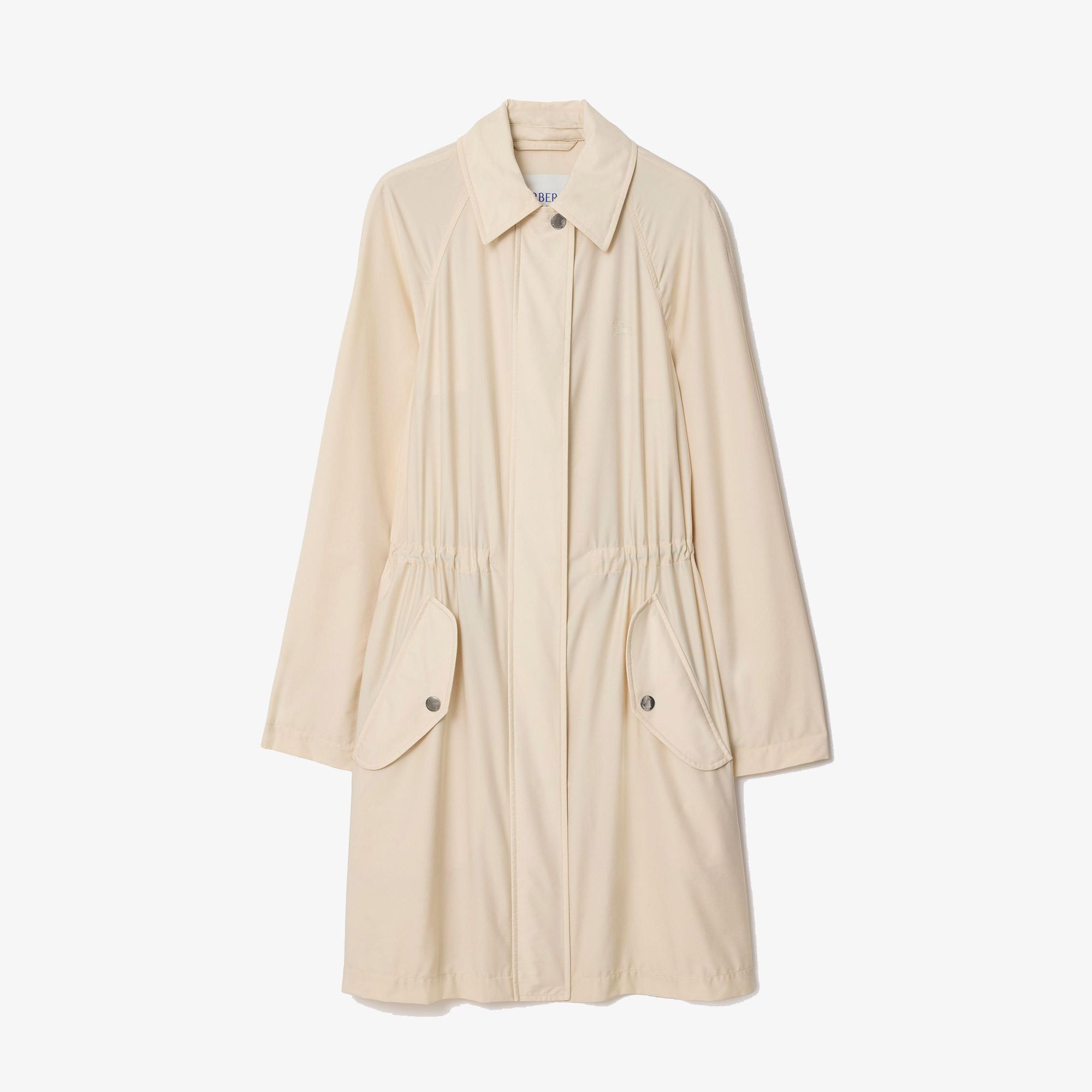 Burberry Newbury Kadın Krem Parka