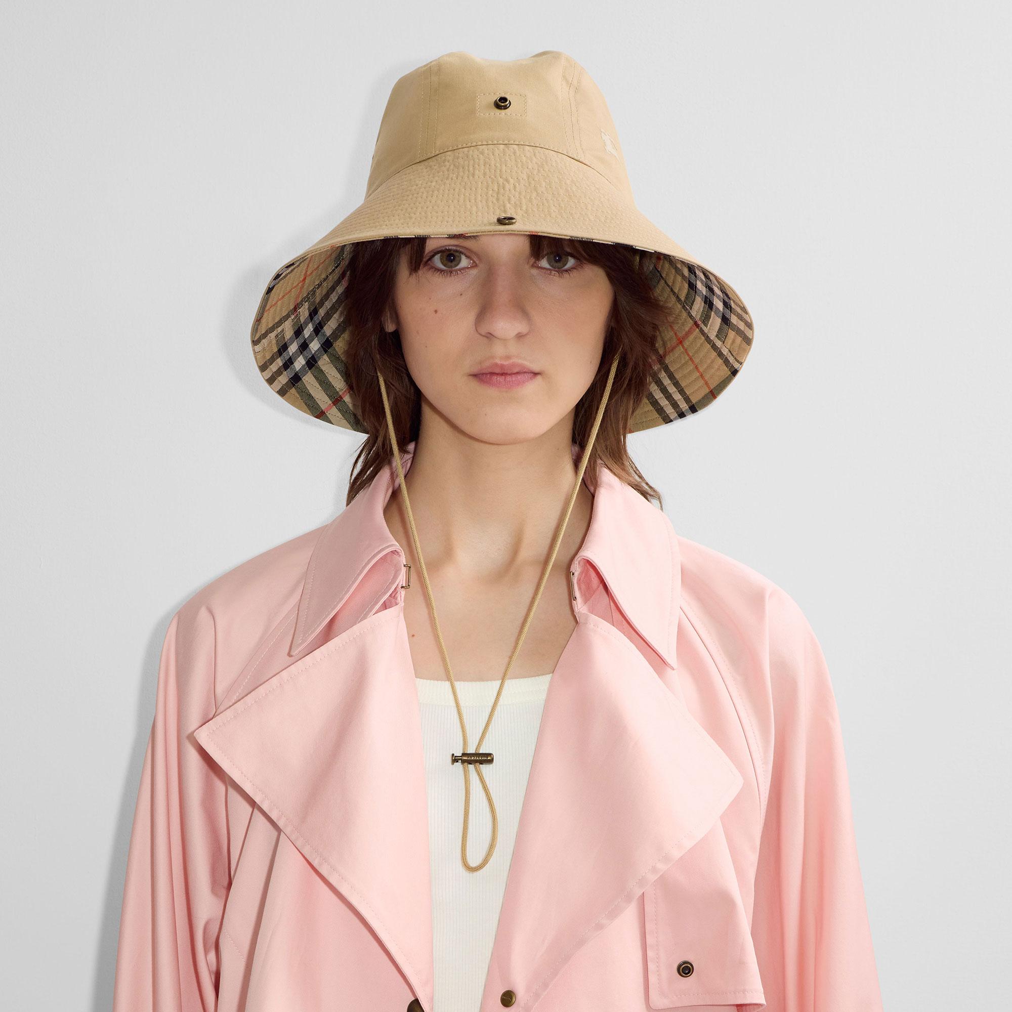 Burberry Check Brim Gabardine Erkek Bej Şapka