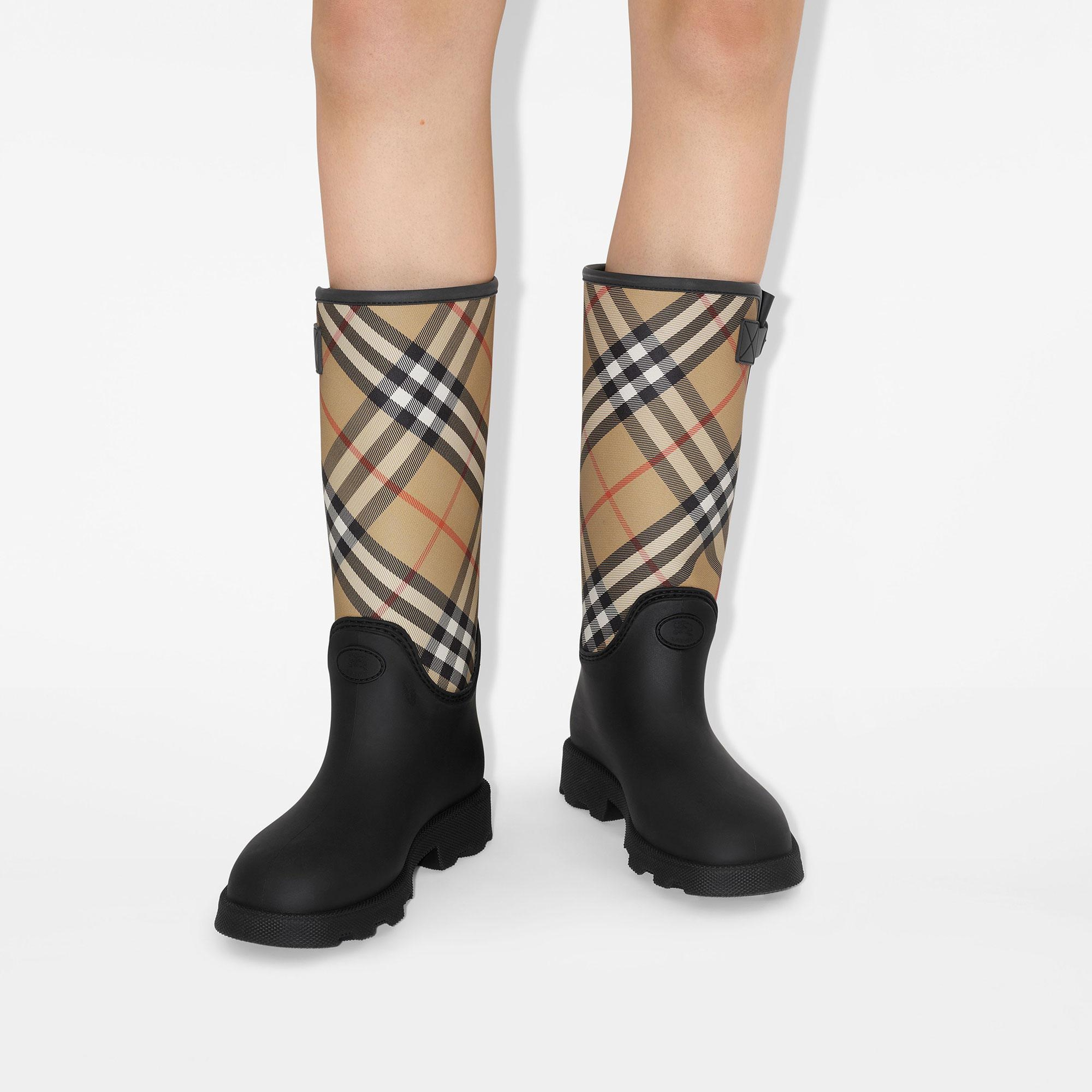 Burberry Rubber Marsh Stamp High Kadın Siyah Çizme