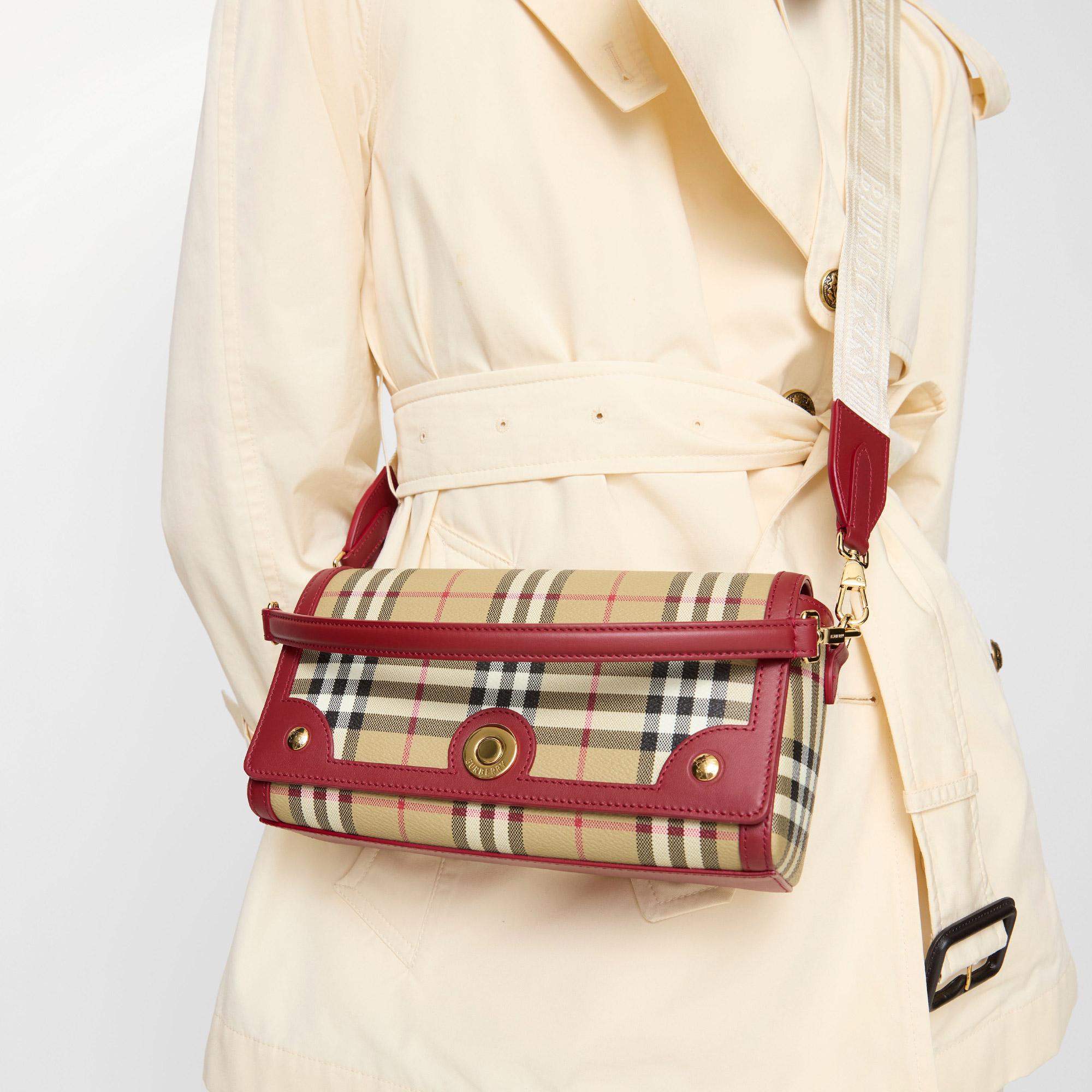 Burberry Note Kadın Bej El Çantası